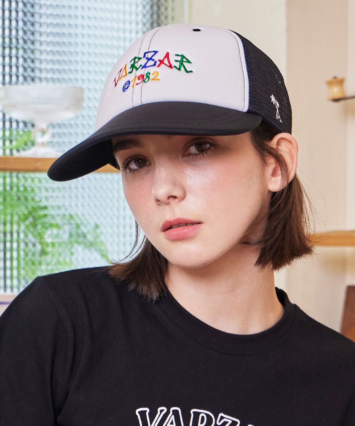 바잘(VARZAR) 팜트리 로고 오디너리 메쉬캡 블랙