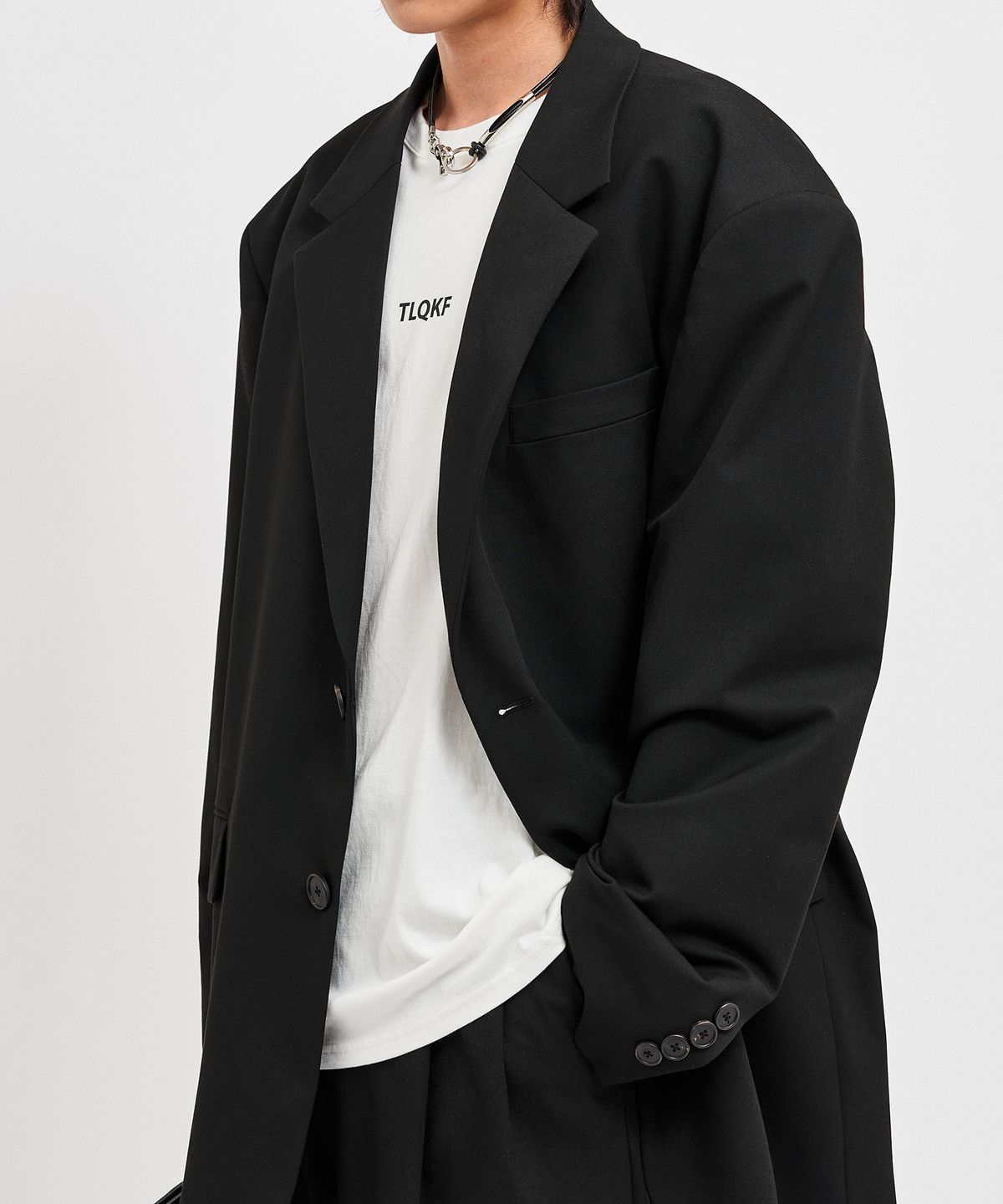 씨웨어 바이 더 지니어스(C WEAR BY THE GENIUS) TLQKF 오버사이즈 티셔츠