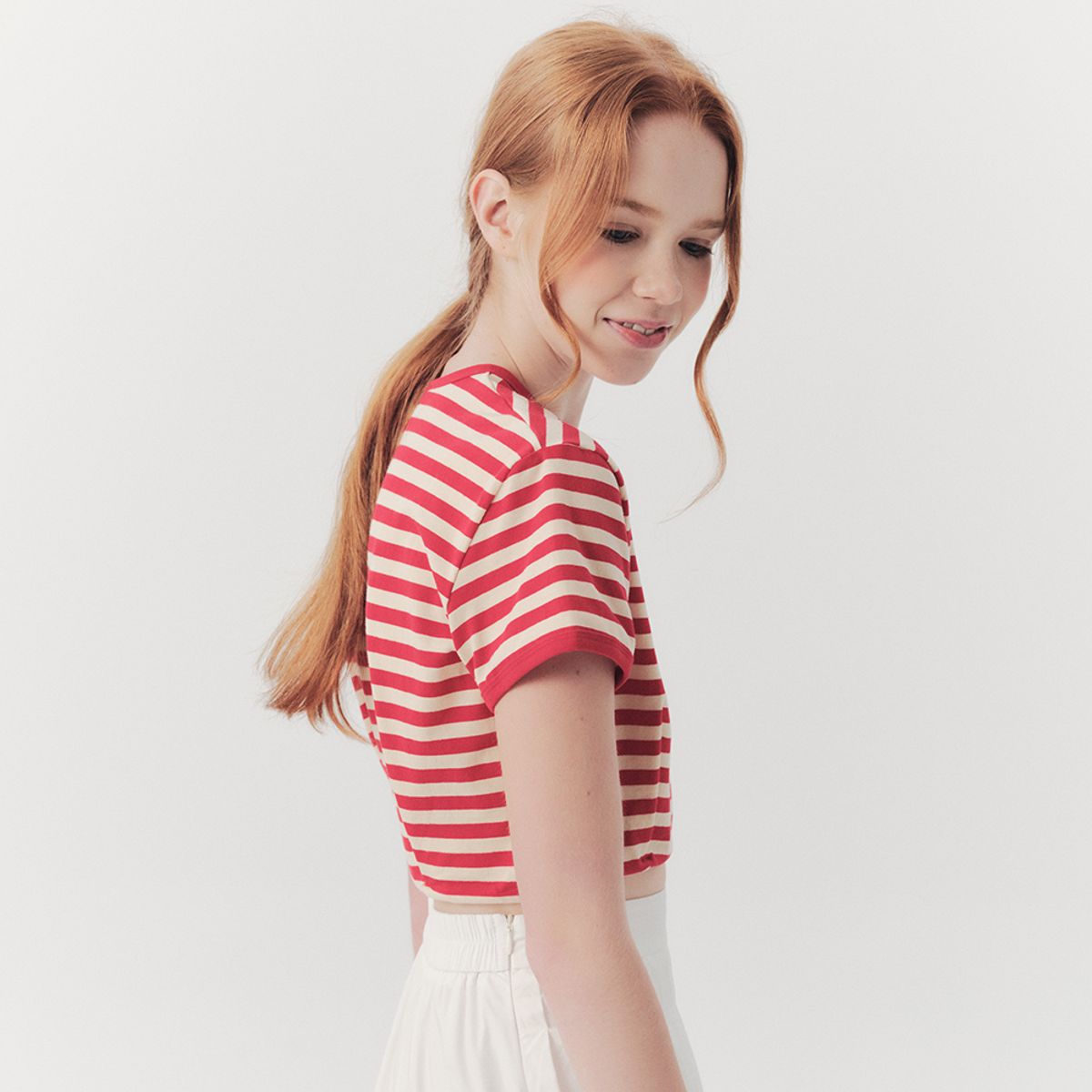 웬스데이딜라잇(WEDNESDAY DELIGHT) WED_Modern stripe crop top_RED
