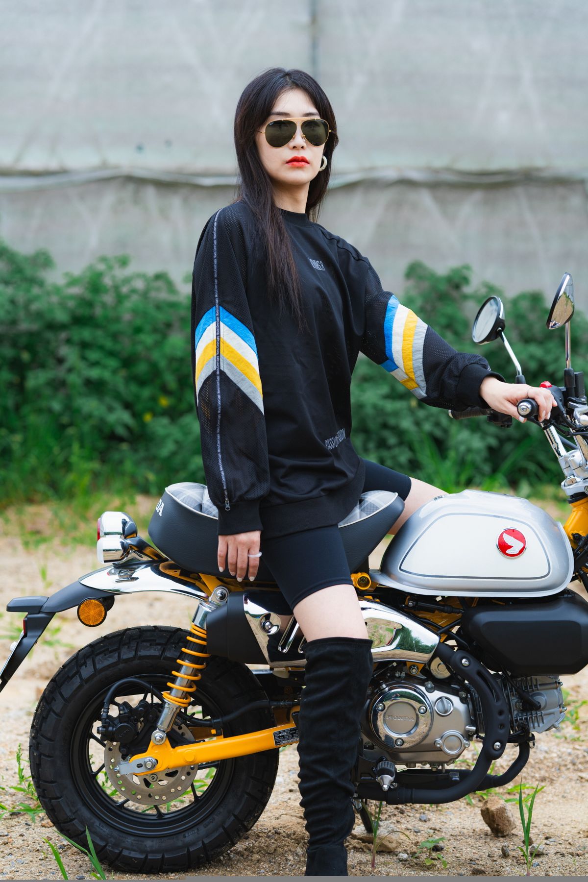 모빈스알(MOVINS.R) PENNA AZUR MESH TOP
