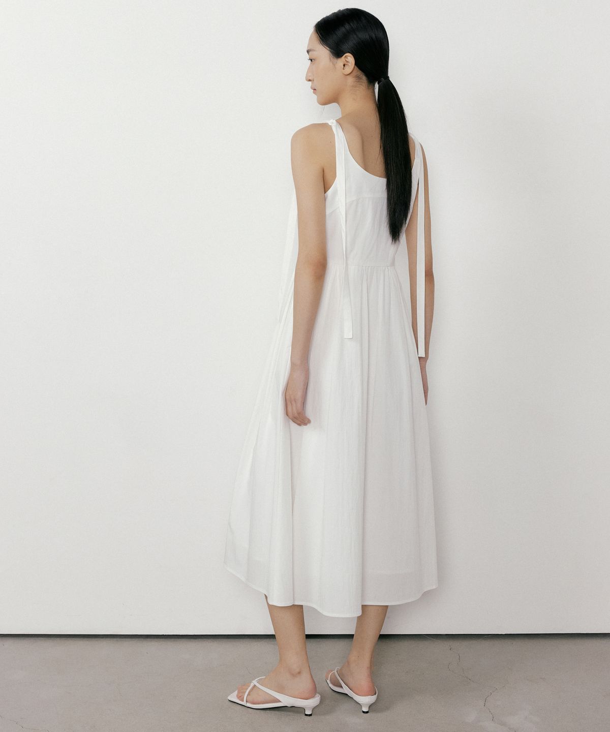 오떼뜨(OCTETTE) RIBBON DRESS_2COLOR