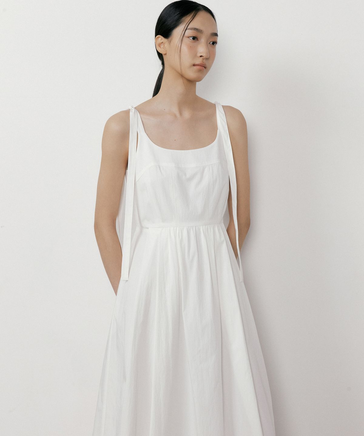 오떼뜨(OCTETTE) RIBBON DRESS_2COLOR