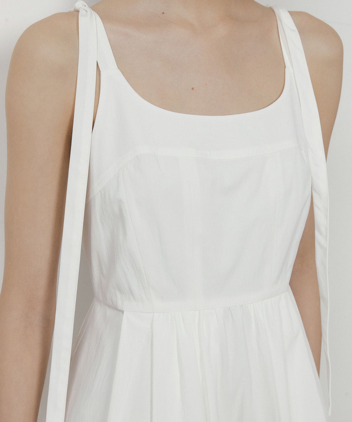 오떼뜨(OCTETTE) RIBBON DRESS_2COLOR