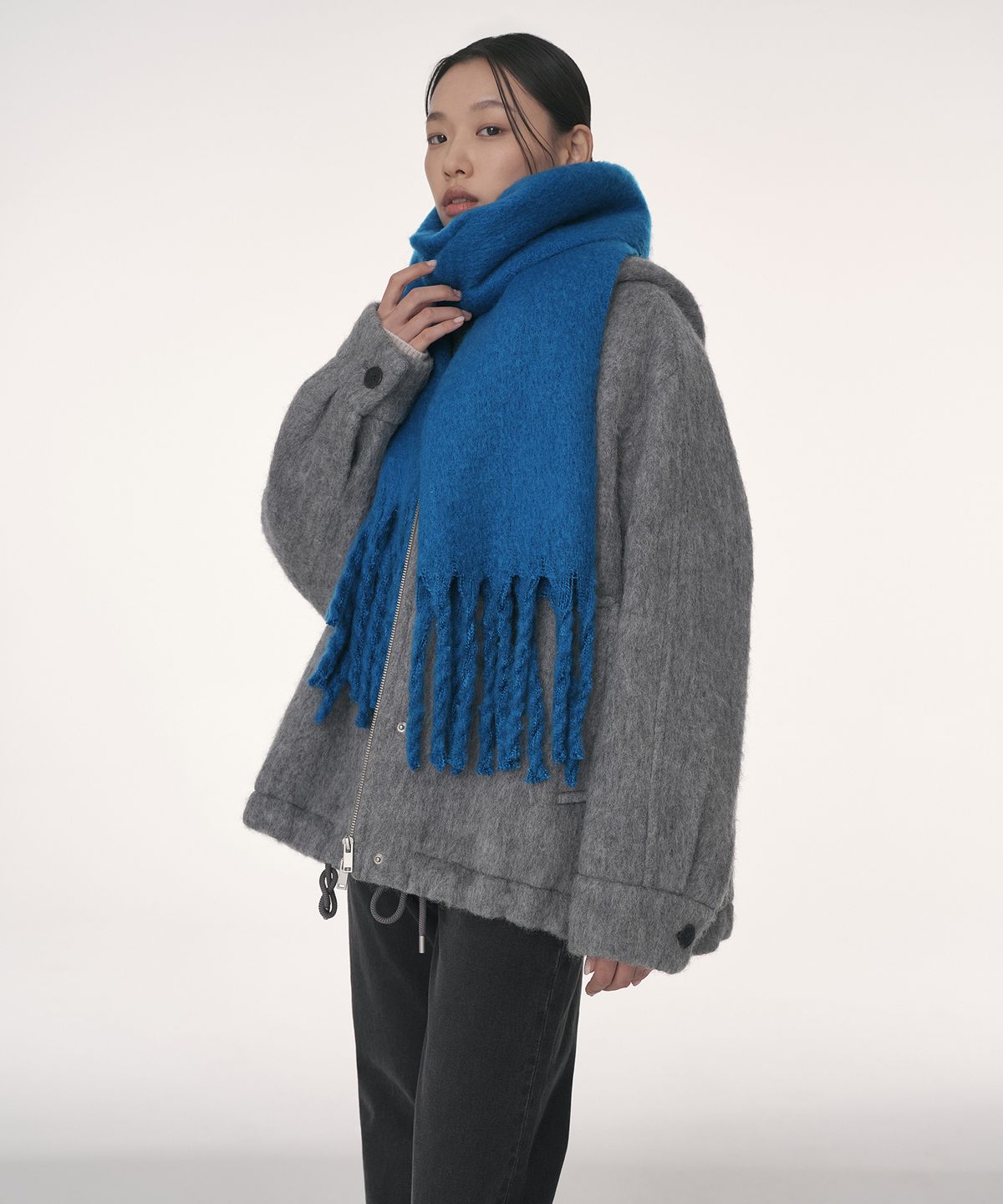 무신사 스탠다드(MUSINSA STANDARD) 플러피 볼드 머플러 [블루]
