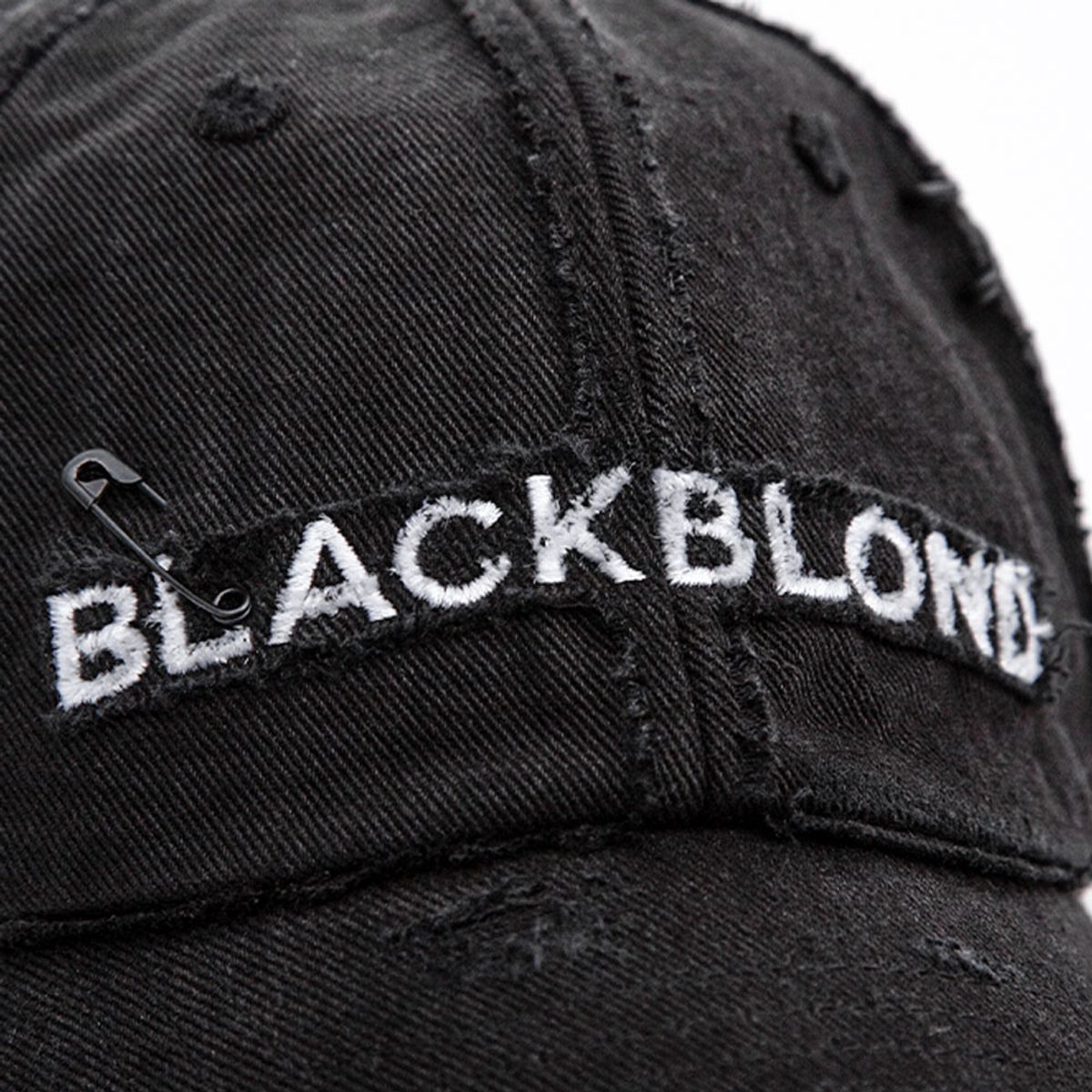 블랙블론드(BLACKBLOND) 비비디 크로스 데미지 커스텀 데님 캡 (블랙)