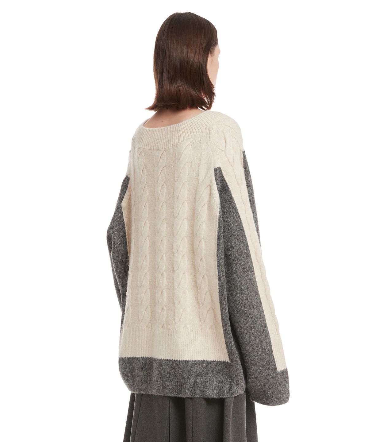 트렁크프로젝트(TRUNK PROJECT) Grey V Neck Cable Knit Sweater