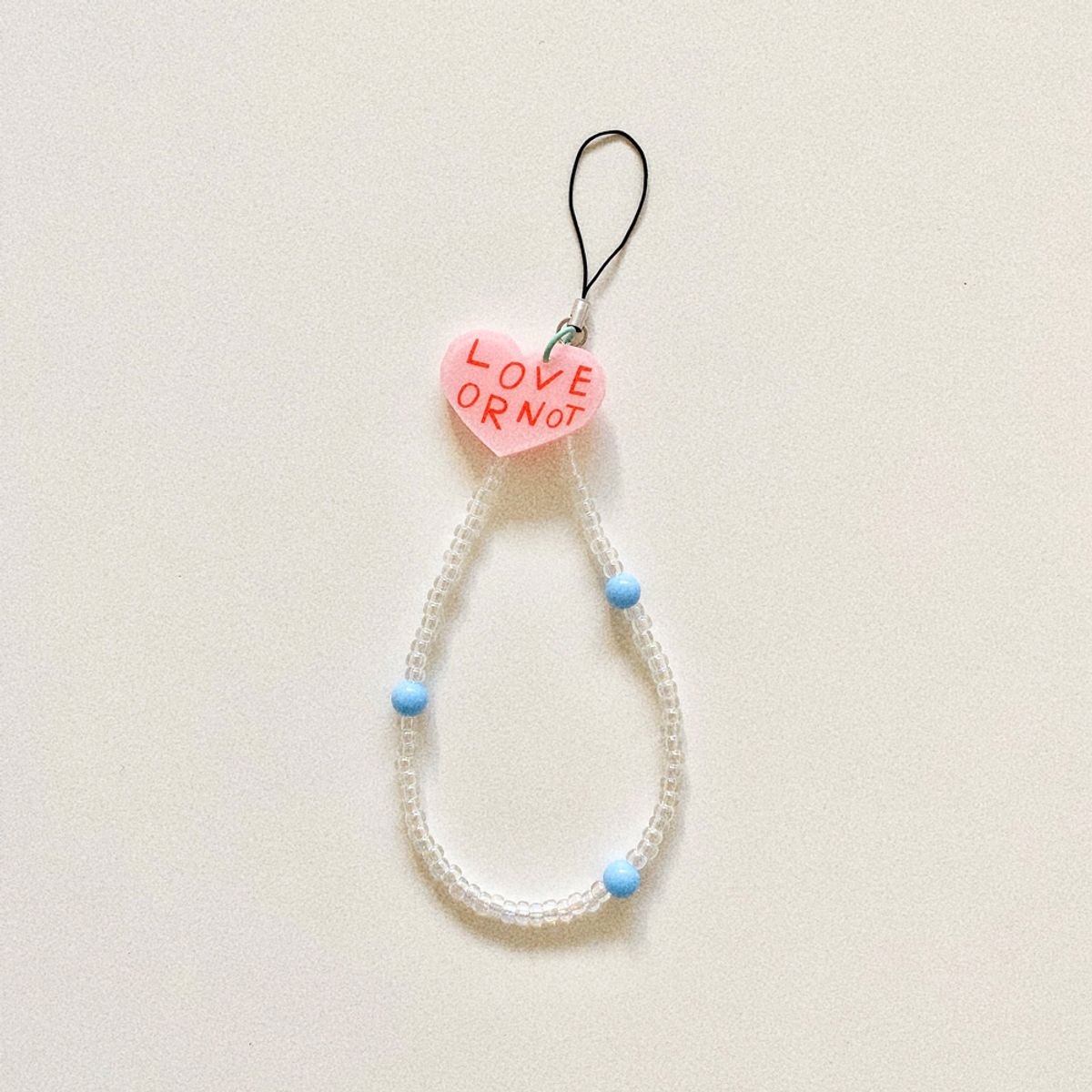 러브오낫(LOVE OR NOT) Pink Love-Bubble Beads Strap 비즈스트랩