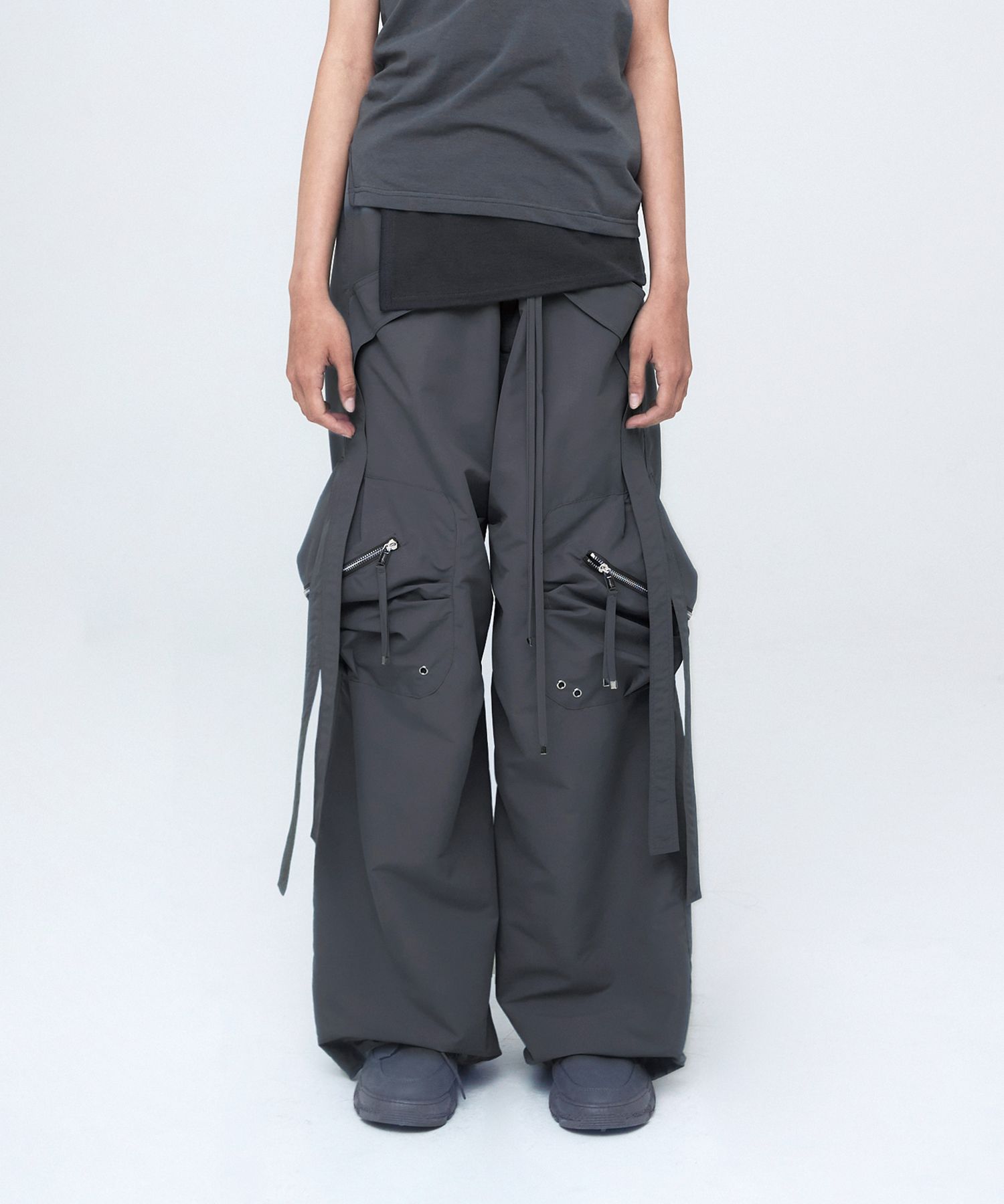 【ラスト一点】NACHE CONVEX TIE CARGO PANTSチャコール MUSINSA | NACHE CONVEX TIE CARGO PANTS (UNISEX) BLACK