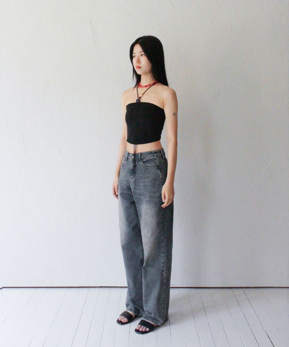 루바티(RUBATI) Wooden Beads Tube Top (BLACK)