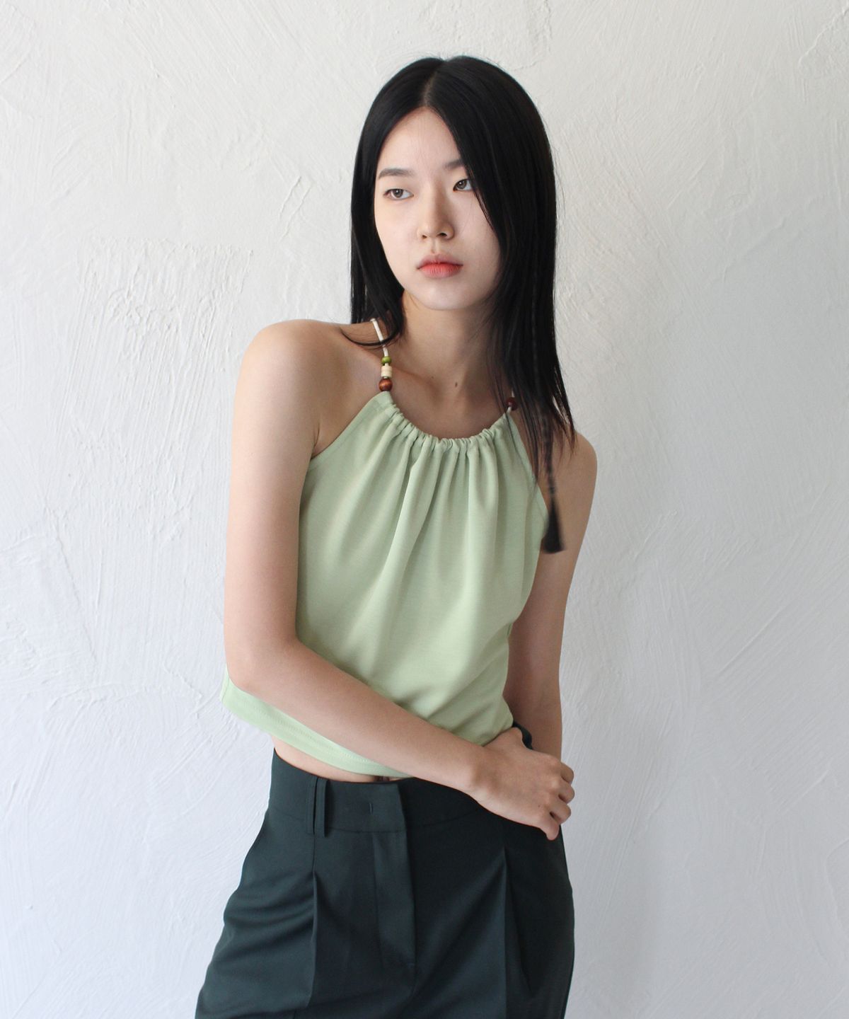루바티(RUBATI) Halterneck Wooden Beads Top (MINT)
