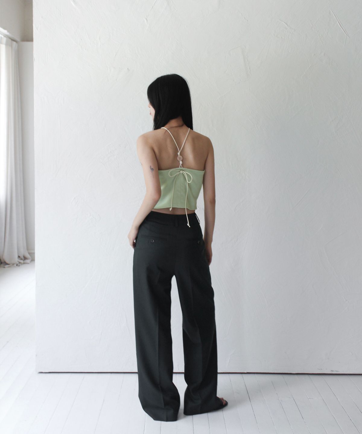 루바티(RUBATI) Halterneck Wooden Beads Top (MINT)