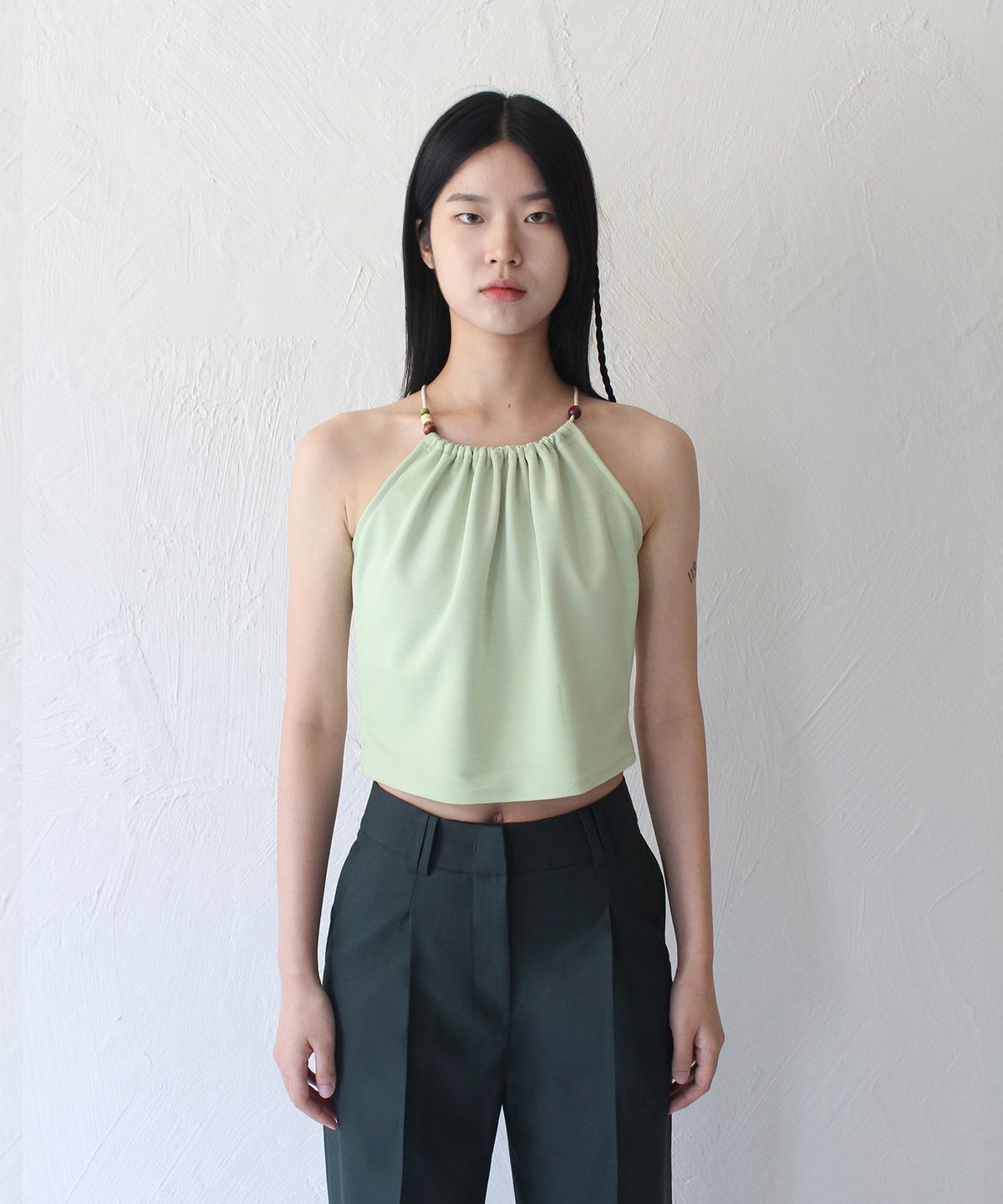 루바티(RUBATI) Halterneck Wooden Beads Top (MINT)