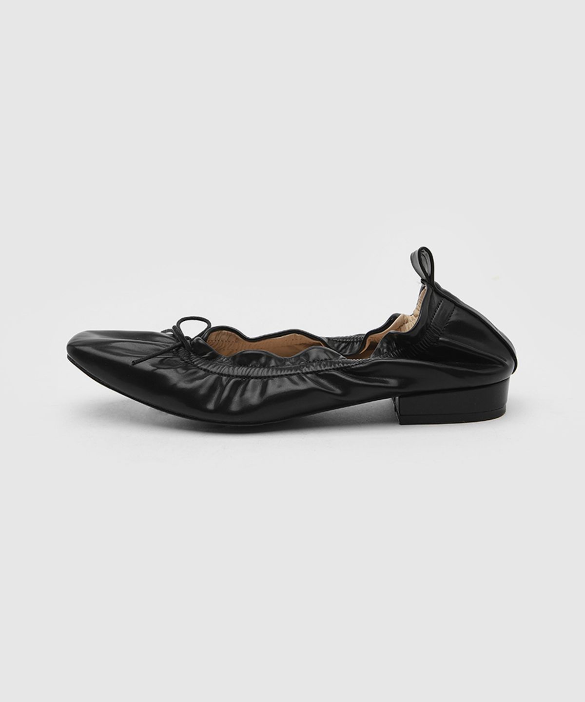 사뿐(SAPPUN) 셀리나 리본 플랫슈즈 (2cm)