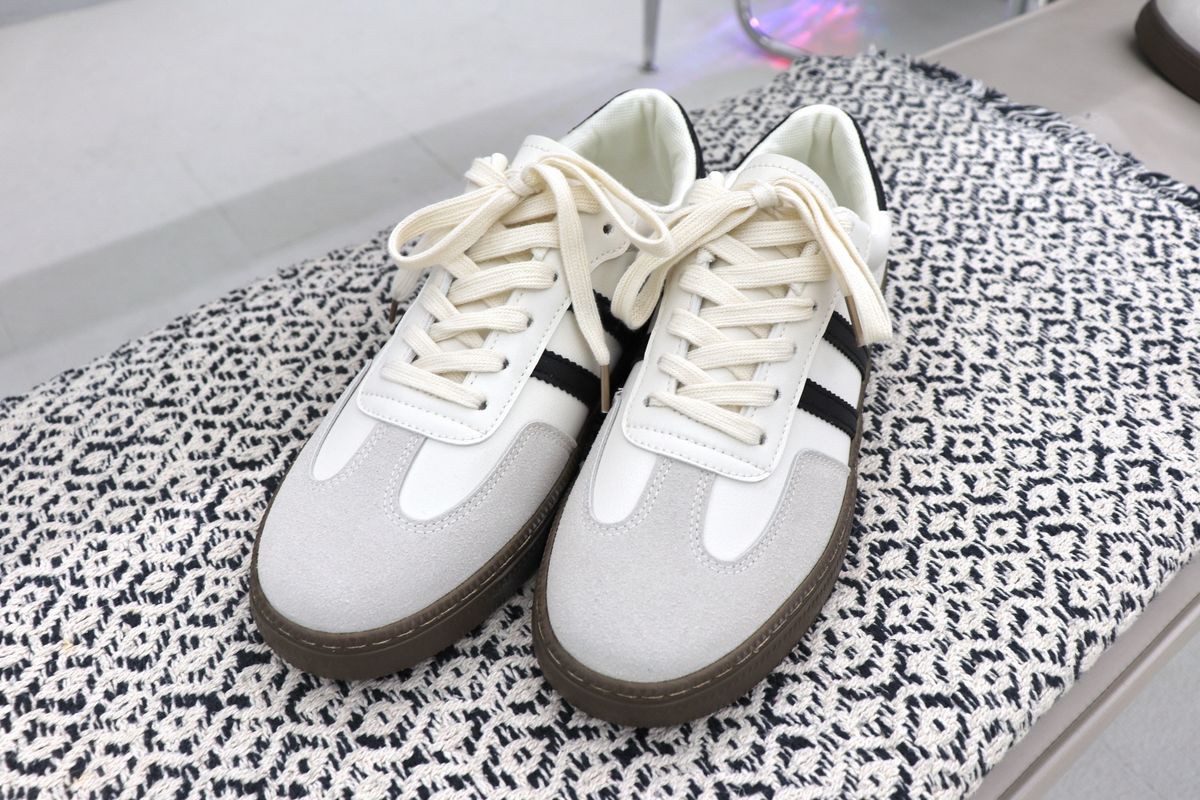 버튼서울(BUTTON SEOUL) 남녀 공용 오리지널 독일군 스니커즈 (CLASSIC VEGAN)