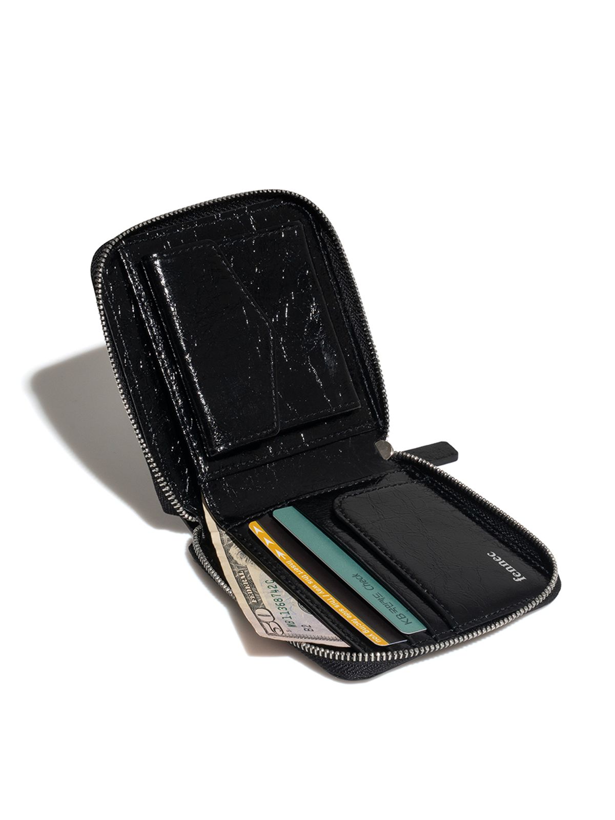 페넥(FENNEC) CRINKLE ZIPPER WALLET - BLACK