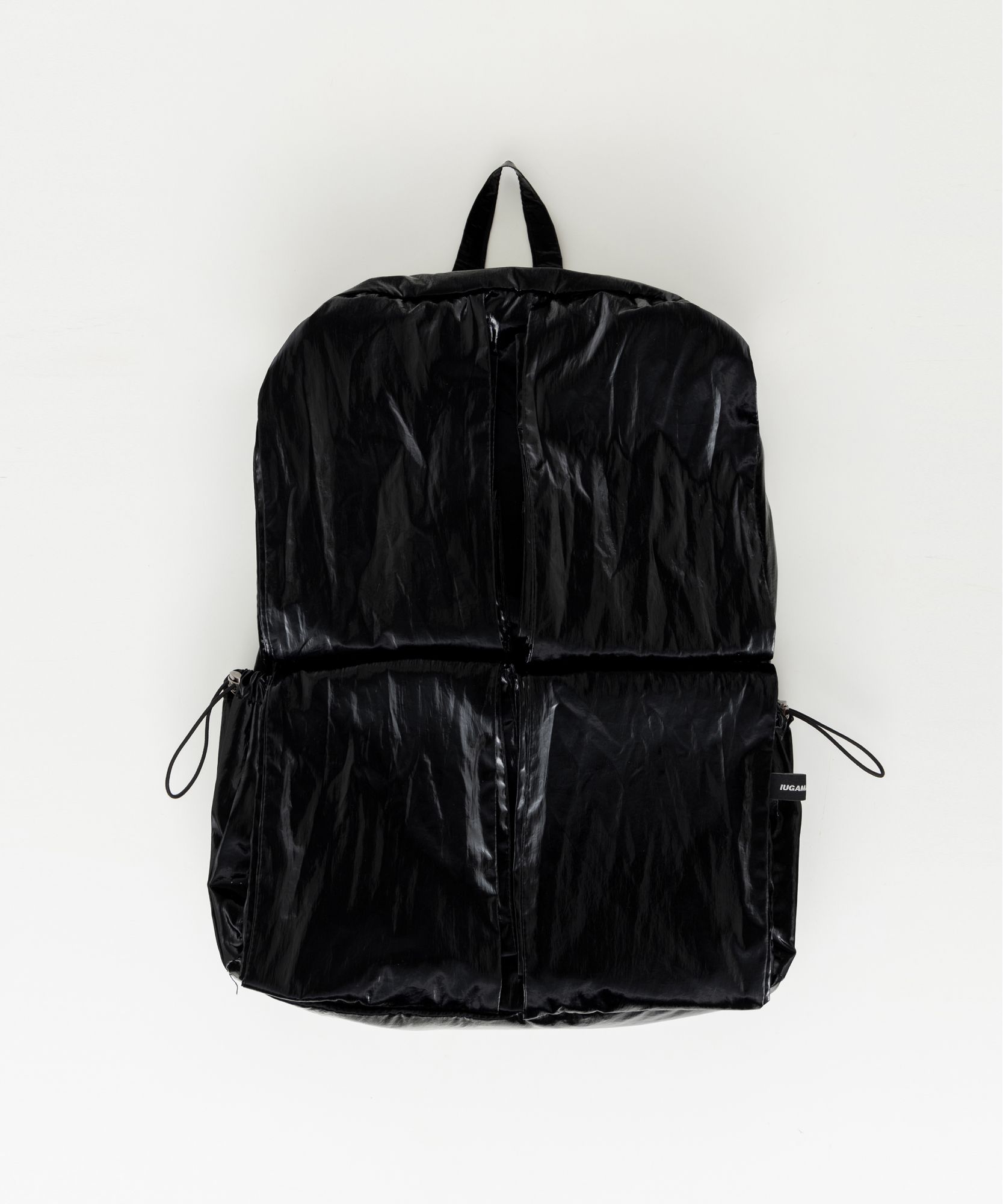 MUSINSA公式 | IUGAMAKARAS Knotted Backpack v2 (Glossy-Black)
