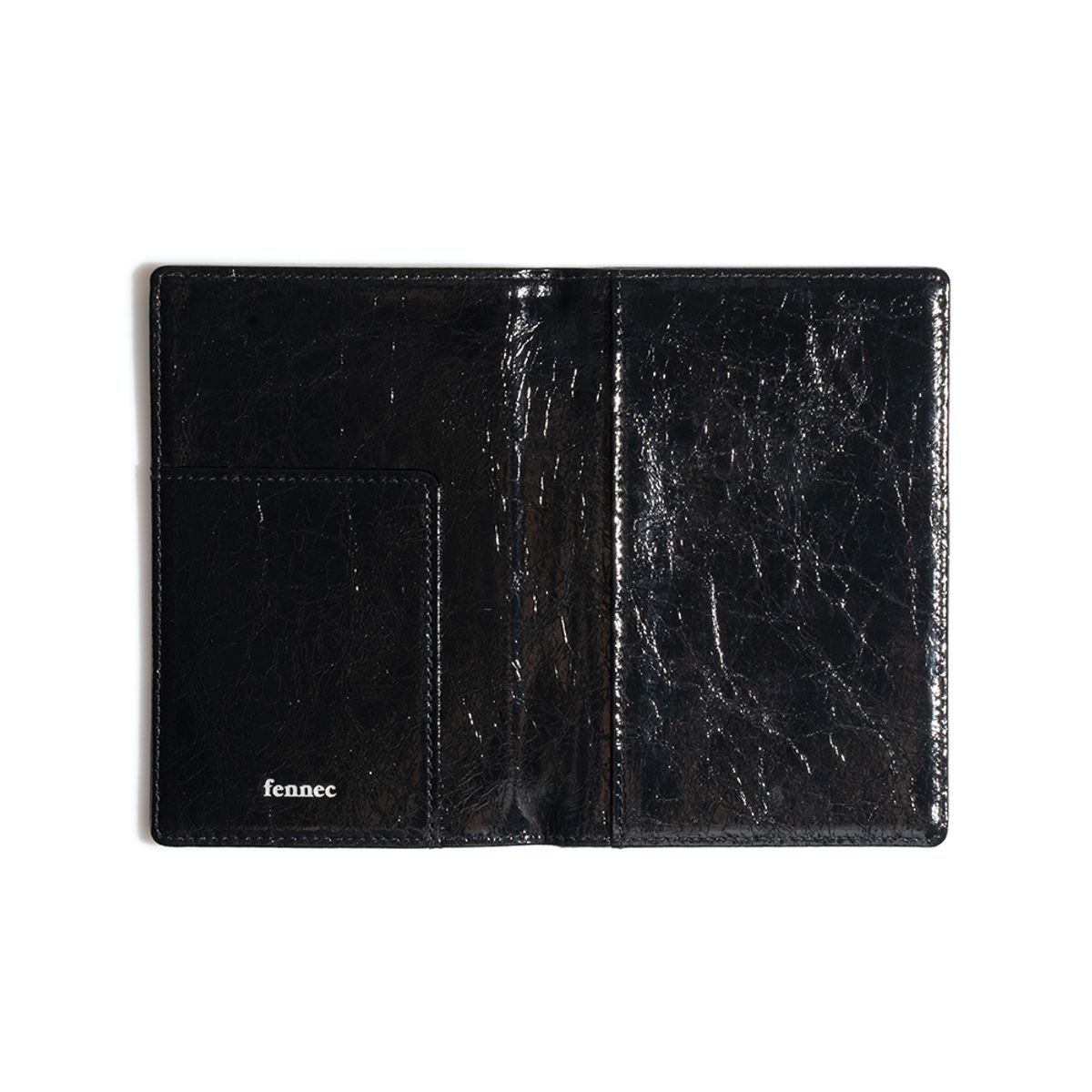 페넥(FENNEC) CRINKLE PASSPORT CASE - BLACK