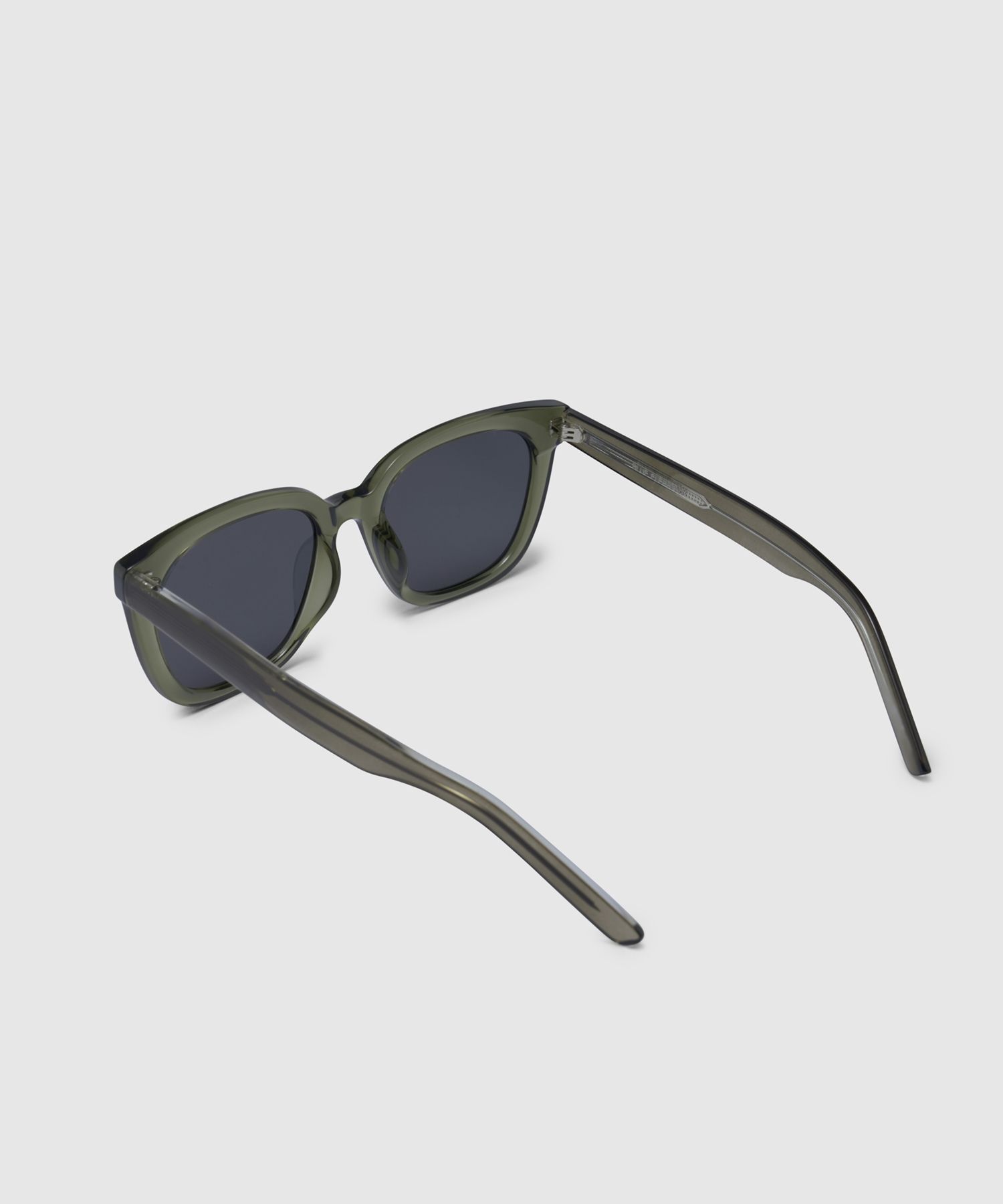 MUSINSA | BLUE ELEPHANT PANA khaki crystal