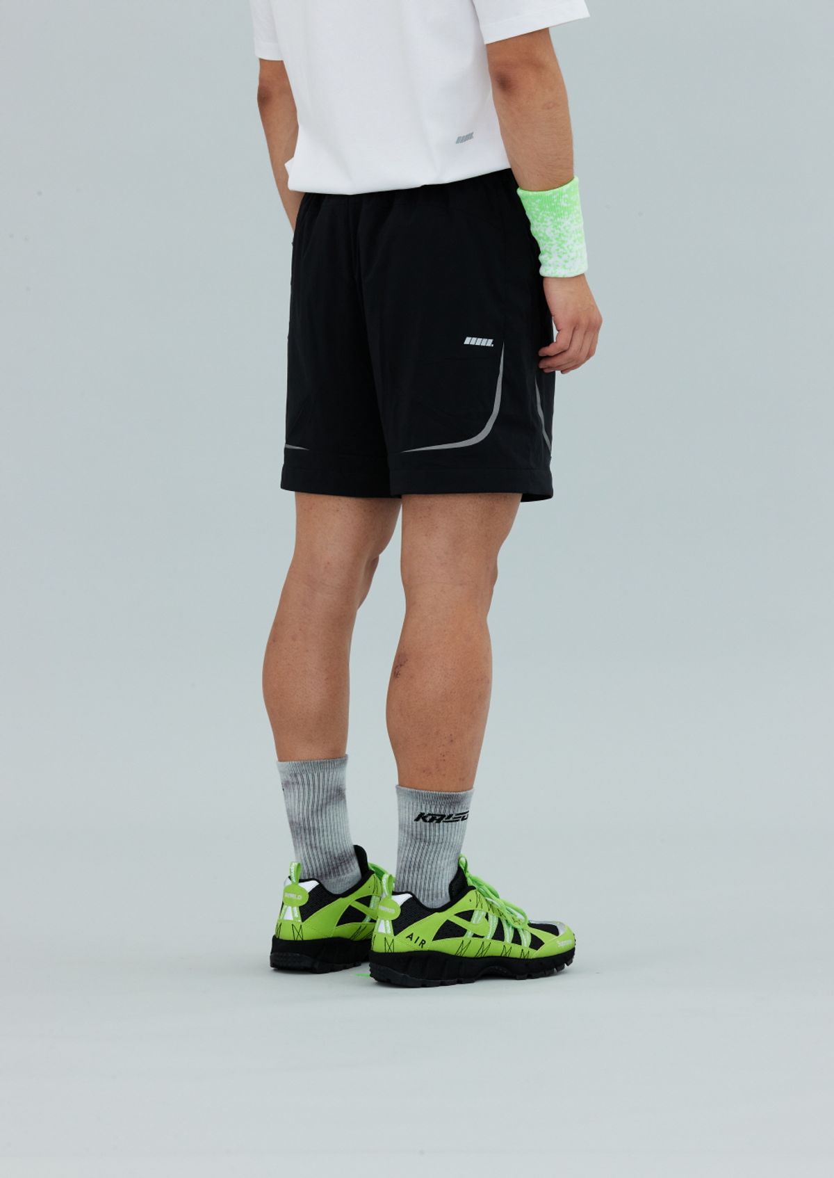 칼렉(KALEG) MENS WARM UP WIND SHORTS (9)/BLACK