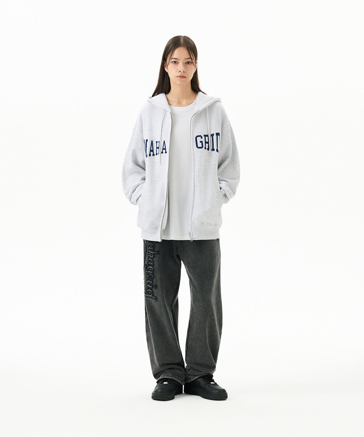 마하그리드(MAHAGRID) APPLIQUE ZIP UP HOODIE LIGHT GREY(MG2CFMM428A)