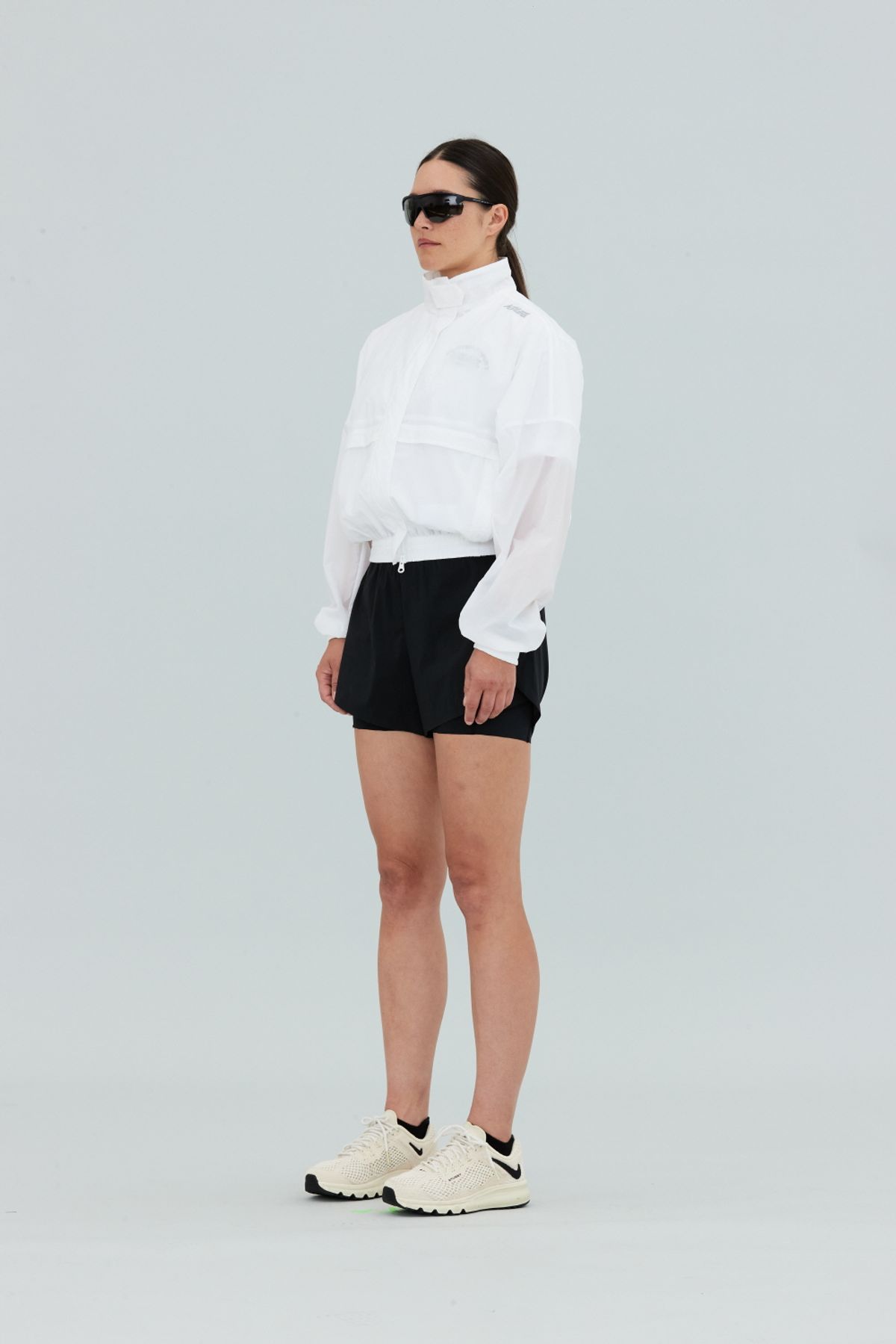칼렉(KALEG) WOMENS WARM UP WIND JACKET/WHITE