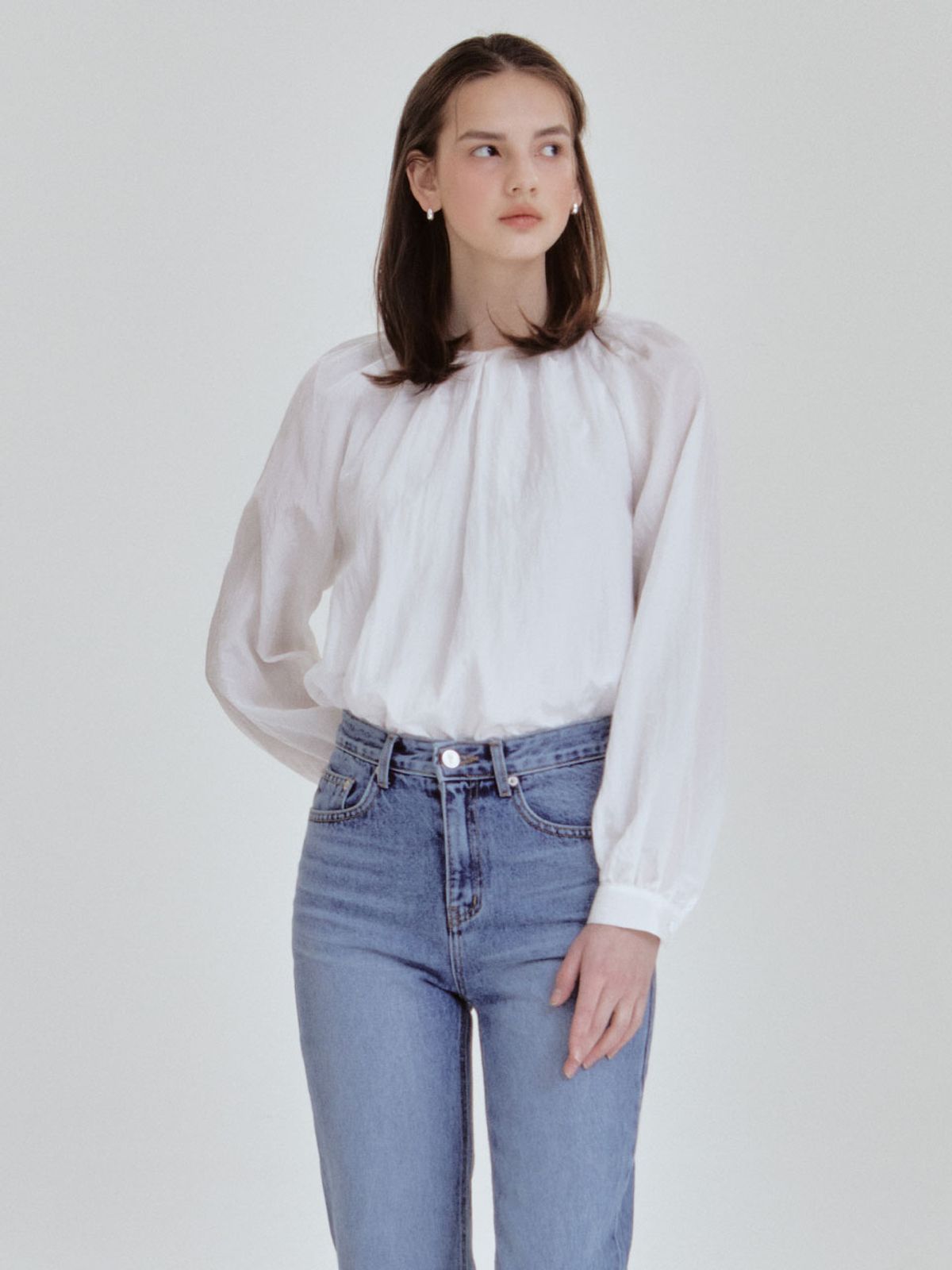 리엘(RE L) Shy pintuck blouse (white)