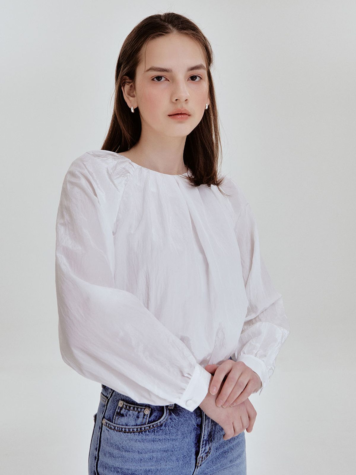 리엘(RE L) Shy pintuck blouse (white)