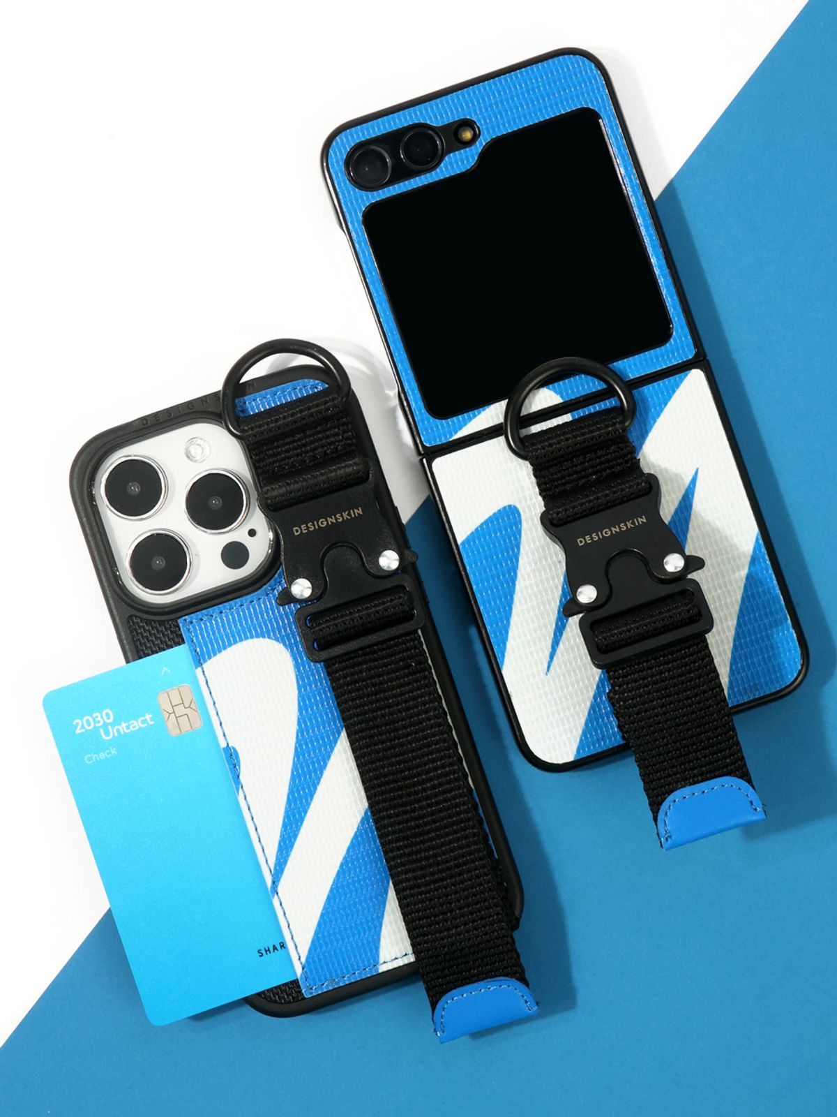 디자인스킨(DESIGNSKIN) 갤럭시Z플립5 버클 스트랩 케이스-타포린/블루