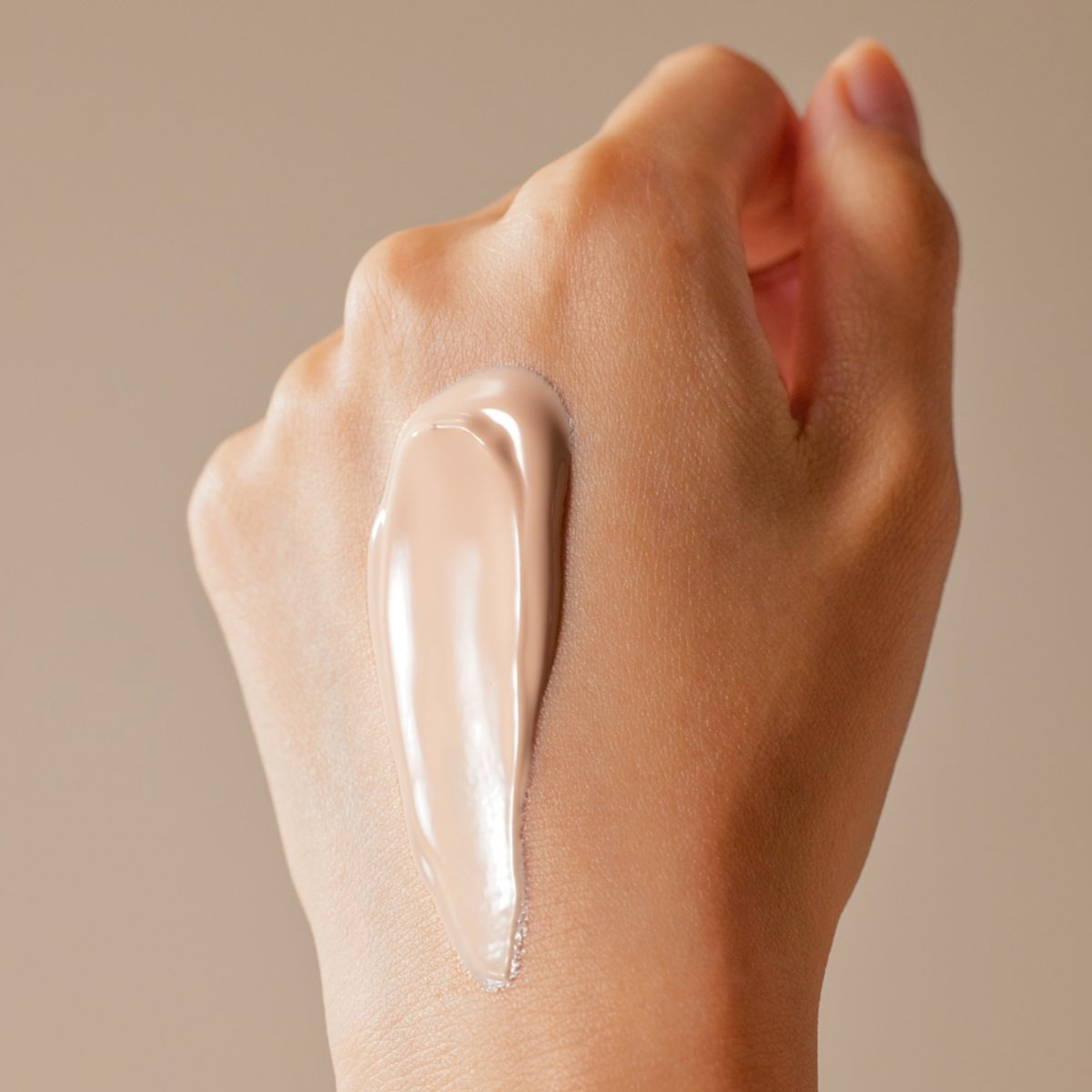 허스텔러(HERSTELLER) 원더 베지 톤업 선크림 SPF50+ PA++++ 50ml