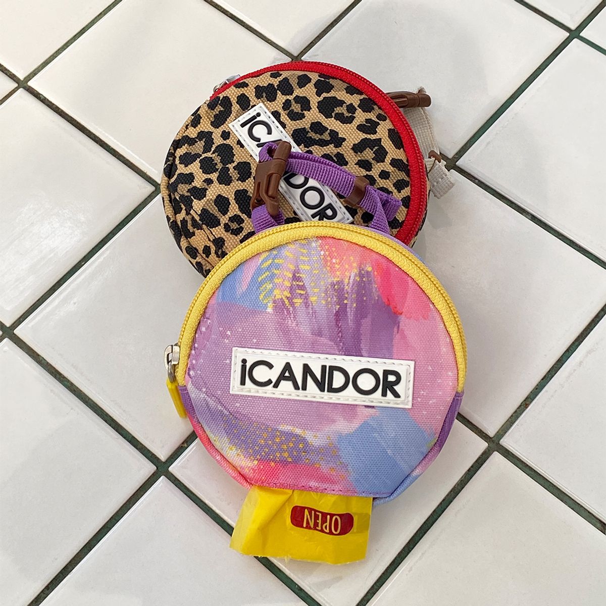 아이캔더(ICANDOR) 딩글댕글백_밀키웨이