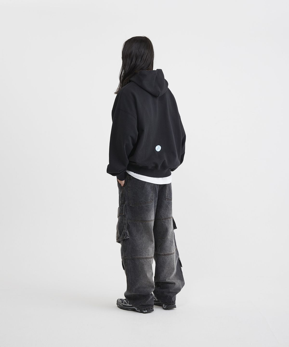 에이카화이트(AECA) CURVED WIDE CARGO DENIM PANTS-WHITE