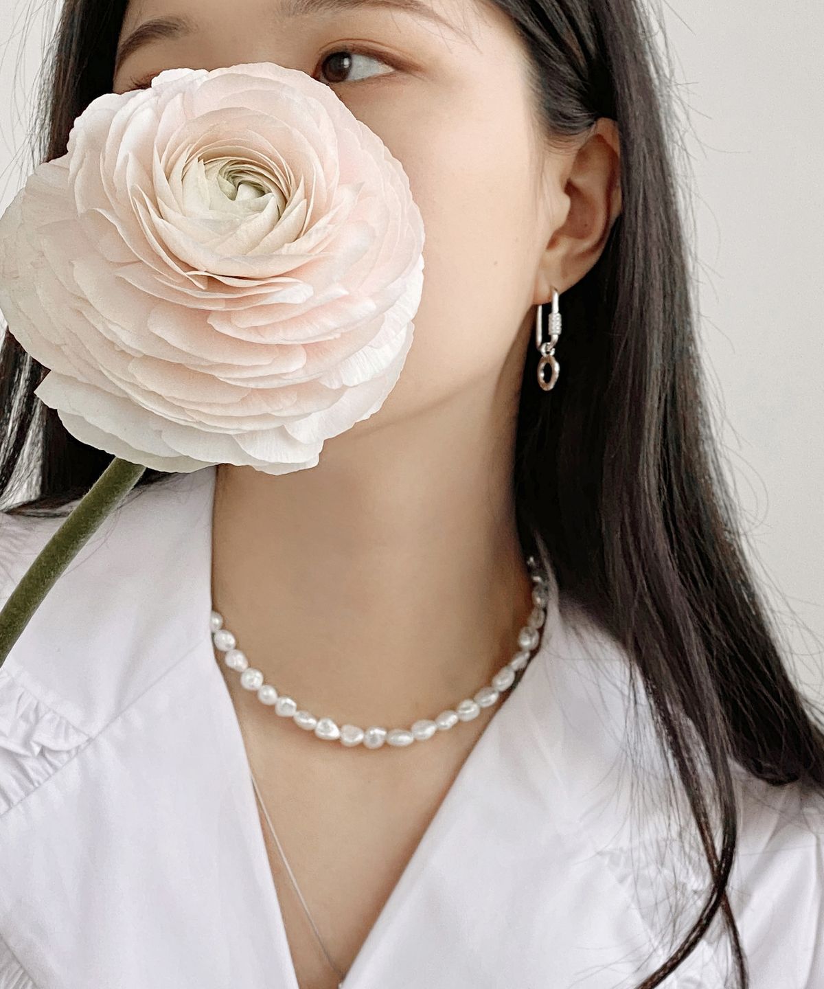 제이로브(JROBE) mongdol pearl necklace / 진주 초커 목걸이