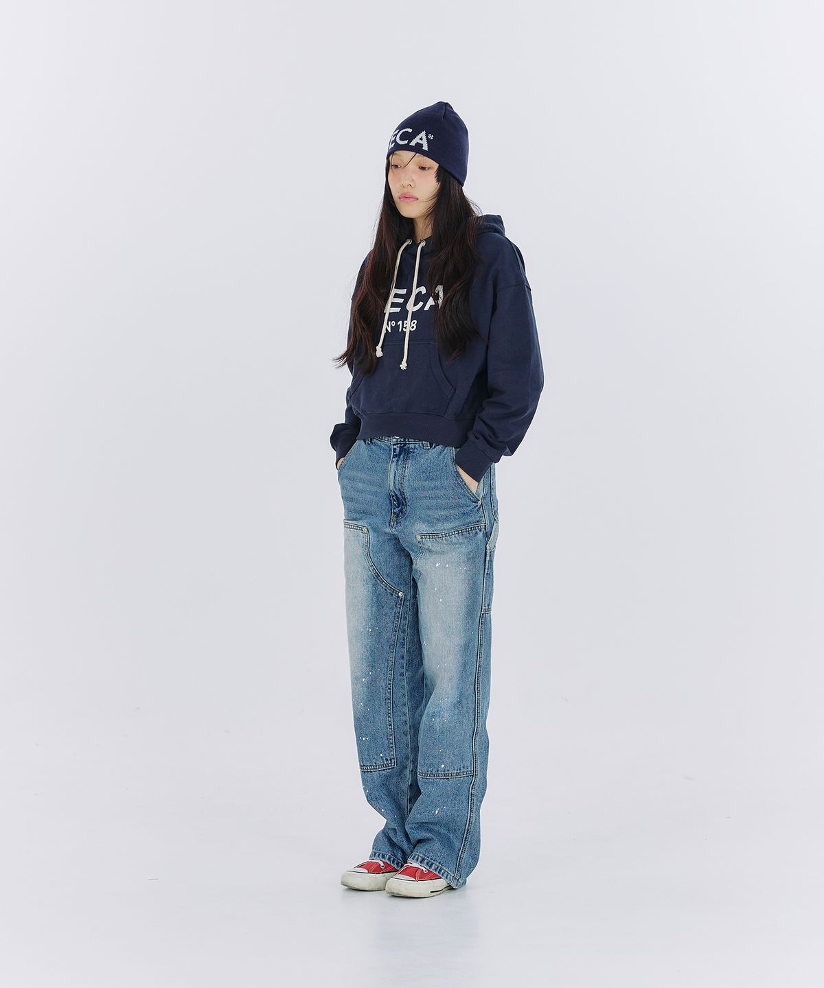 에이카화이트(AECA) BIG LOGO CROP HOODIE-BLACK/WHITE