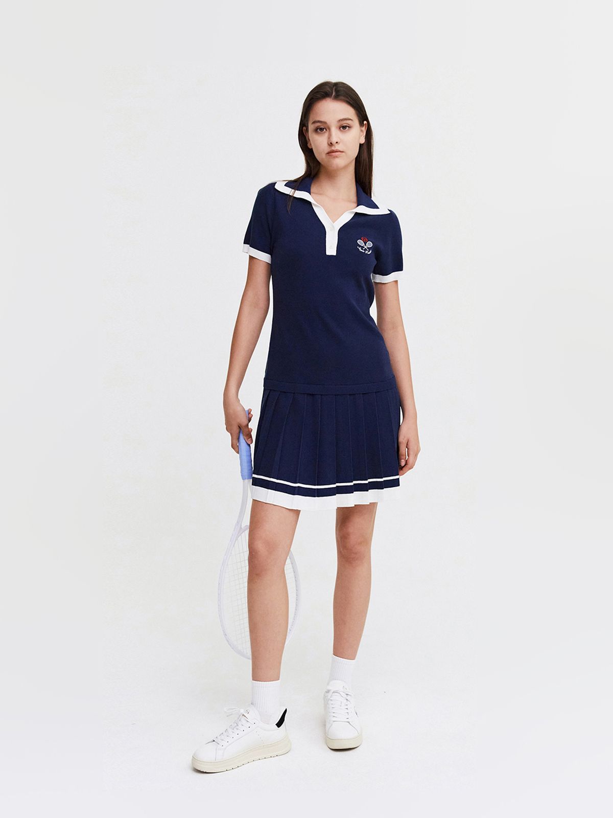 세르지오 타키니(SERGIO TACCHINI) W 사바티니 플리츠 오픈카라 반팔 스웨터 드레스 (Navy)