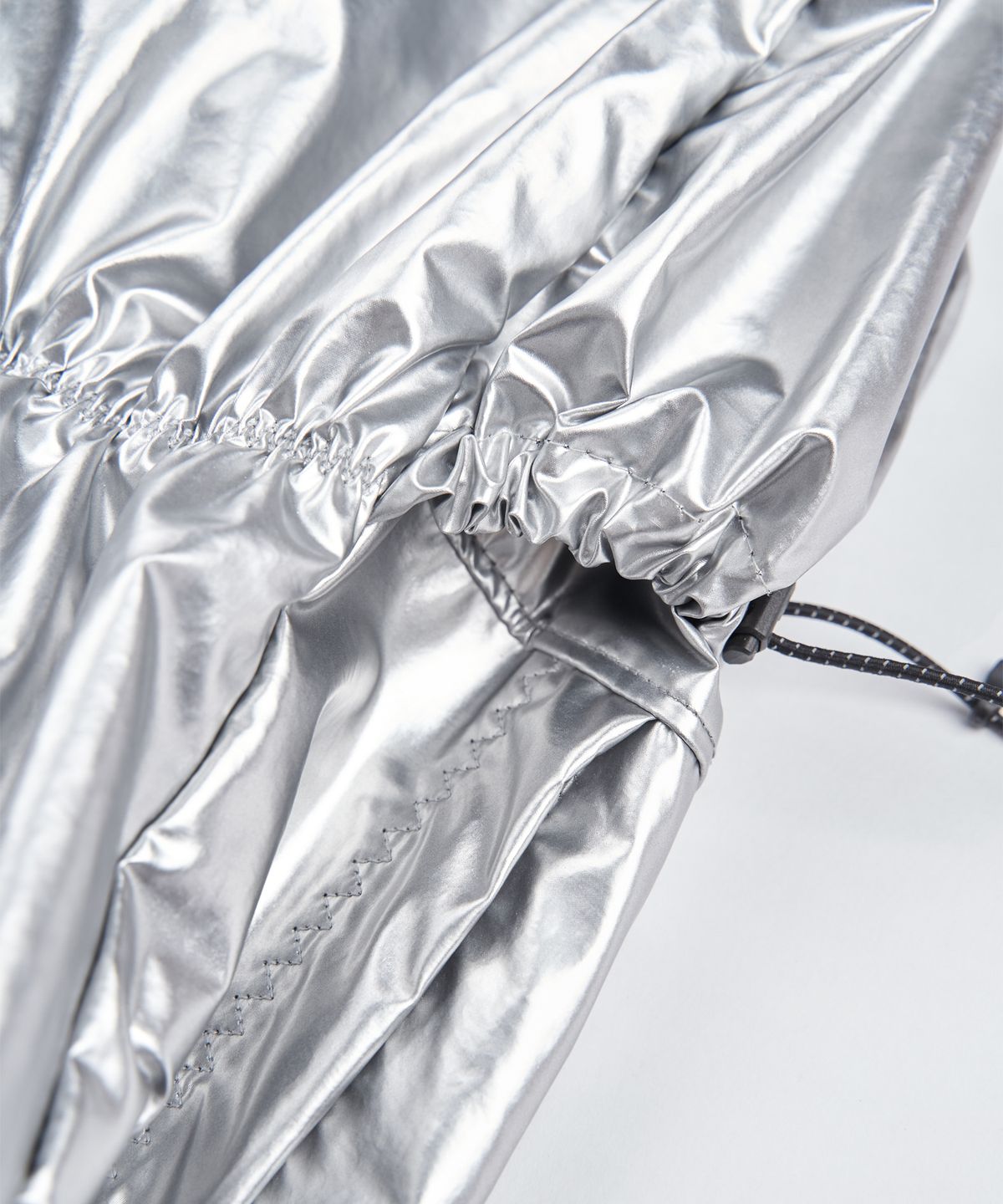 초록스튜디오(CHOROK STUDIO) Nagaja Peanut Bag #1 (Silver)