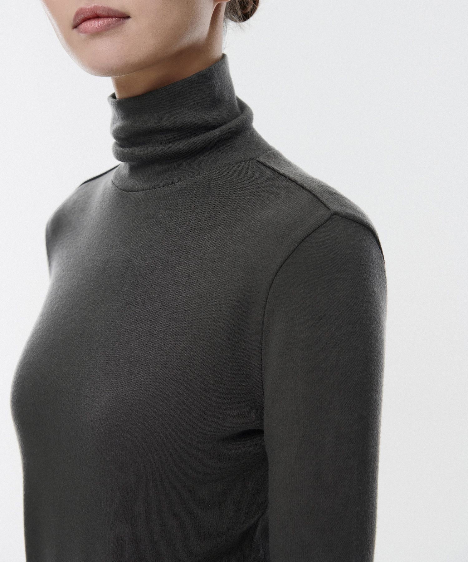 Tシャツ・カットソー *MUSINSA STANDARD* Ponte Turtleneck Long Sleeve T-Shirt Medi MUSINSA | MUSINSA STANDARD Ponte Mock Neck Long Sleeve T