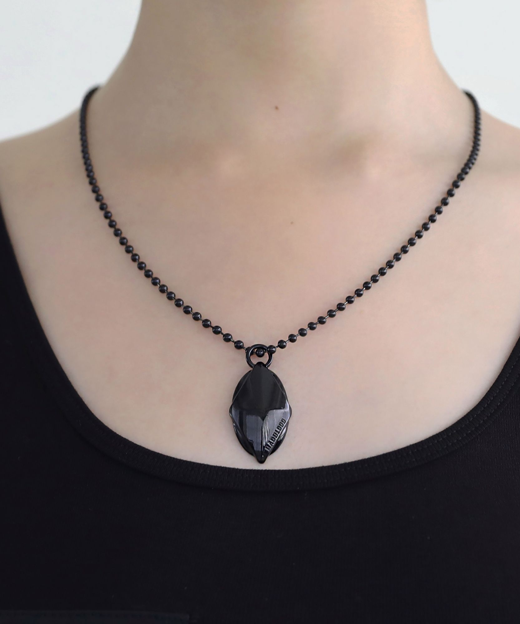 新品 anuke Volume Blackball Necklace Collections / Black
