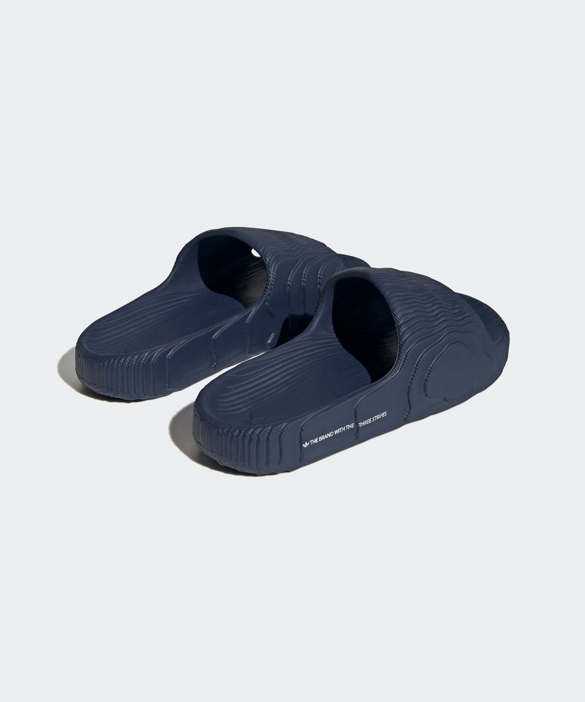 아디다스(ADIDAS) 아딜렛 22 - 다크블루 / IG7497
