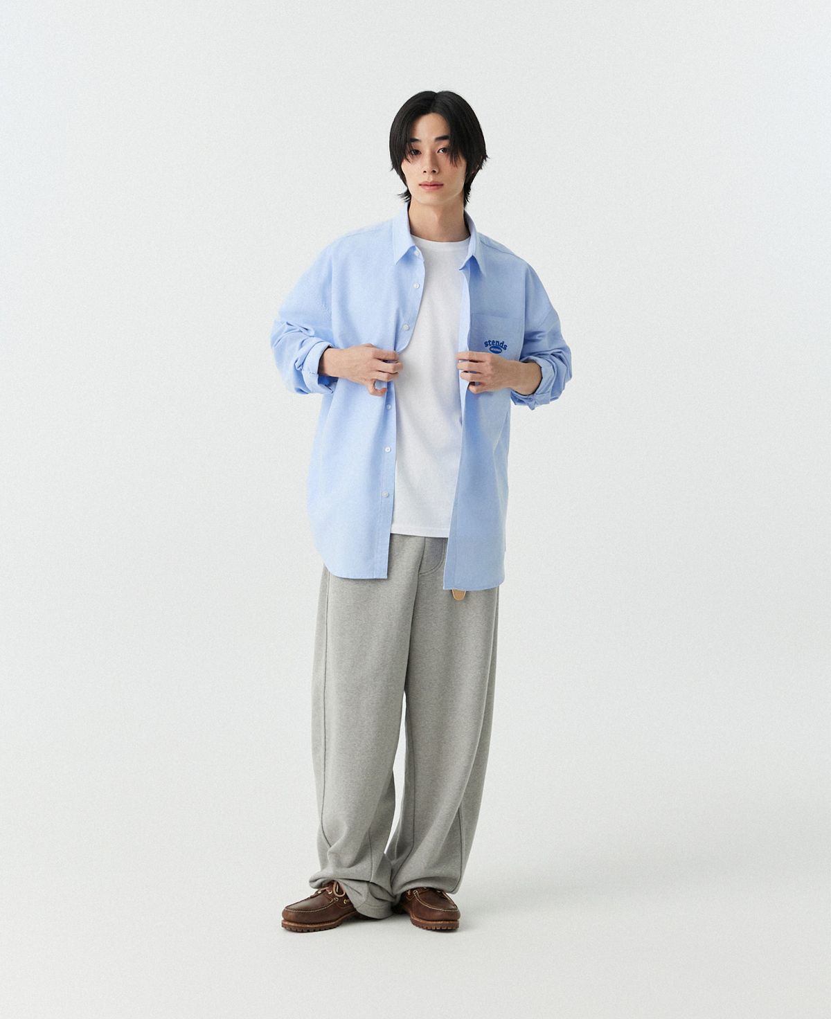 스탠즈(STENDS) [M~4XL] 아치 로고 옥스포드 워싱 셔츠_블루