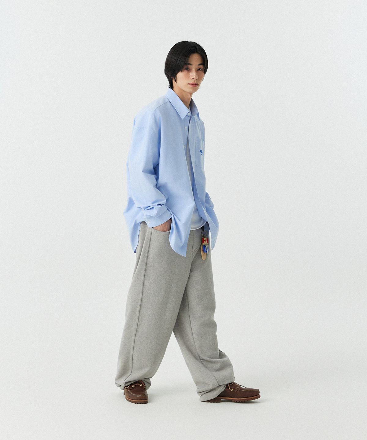 스탠즈(STENDS) [M~4XL] 아치 로고 옥스포드 워싱 셔츠_블루