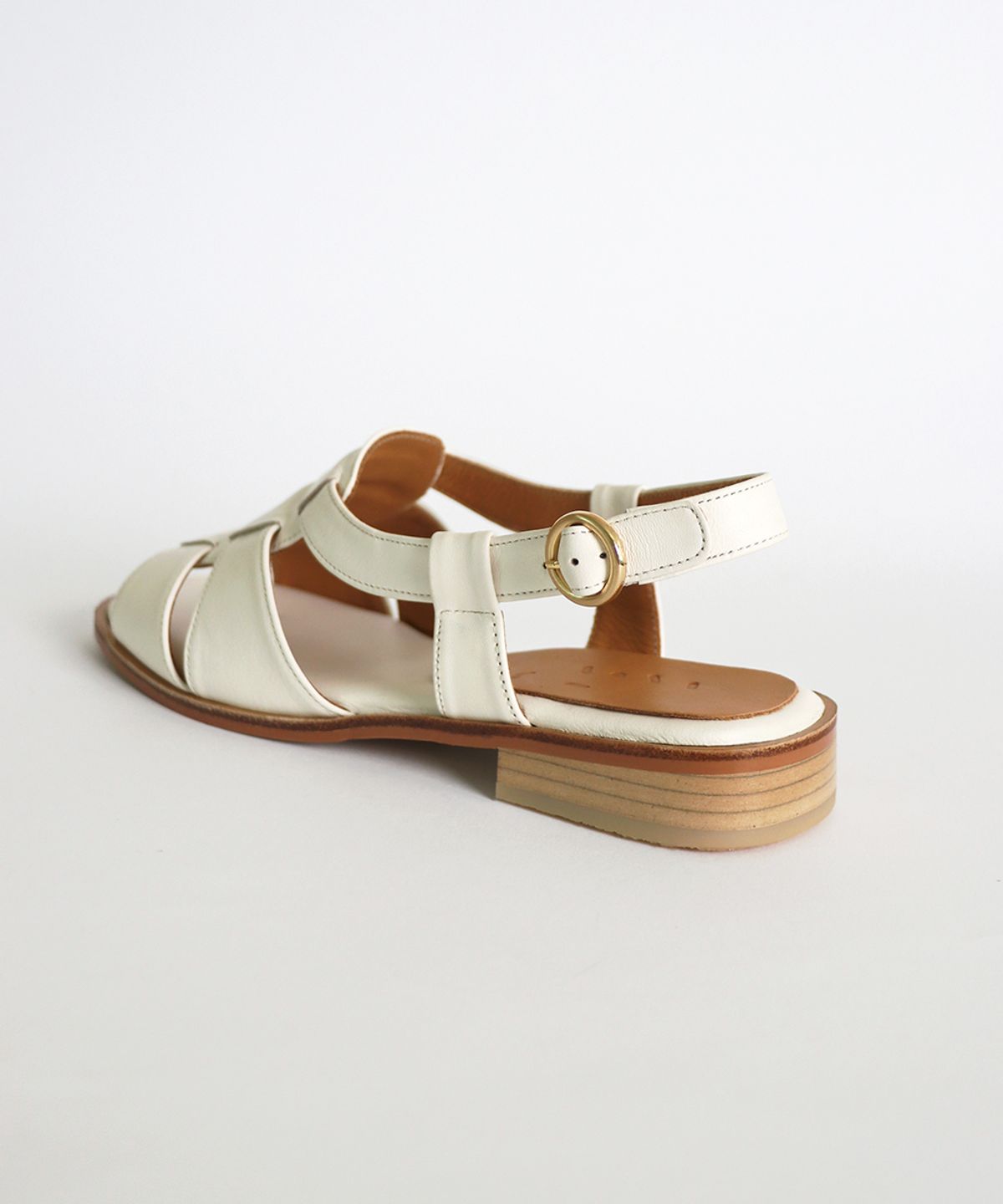 흰(HEENN) Open-Toe Fisherman Sandals . Cream