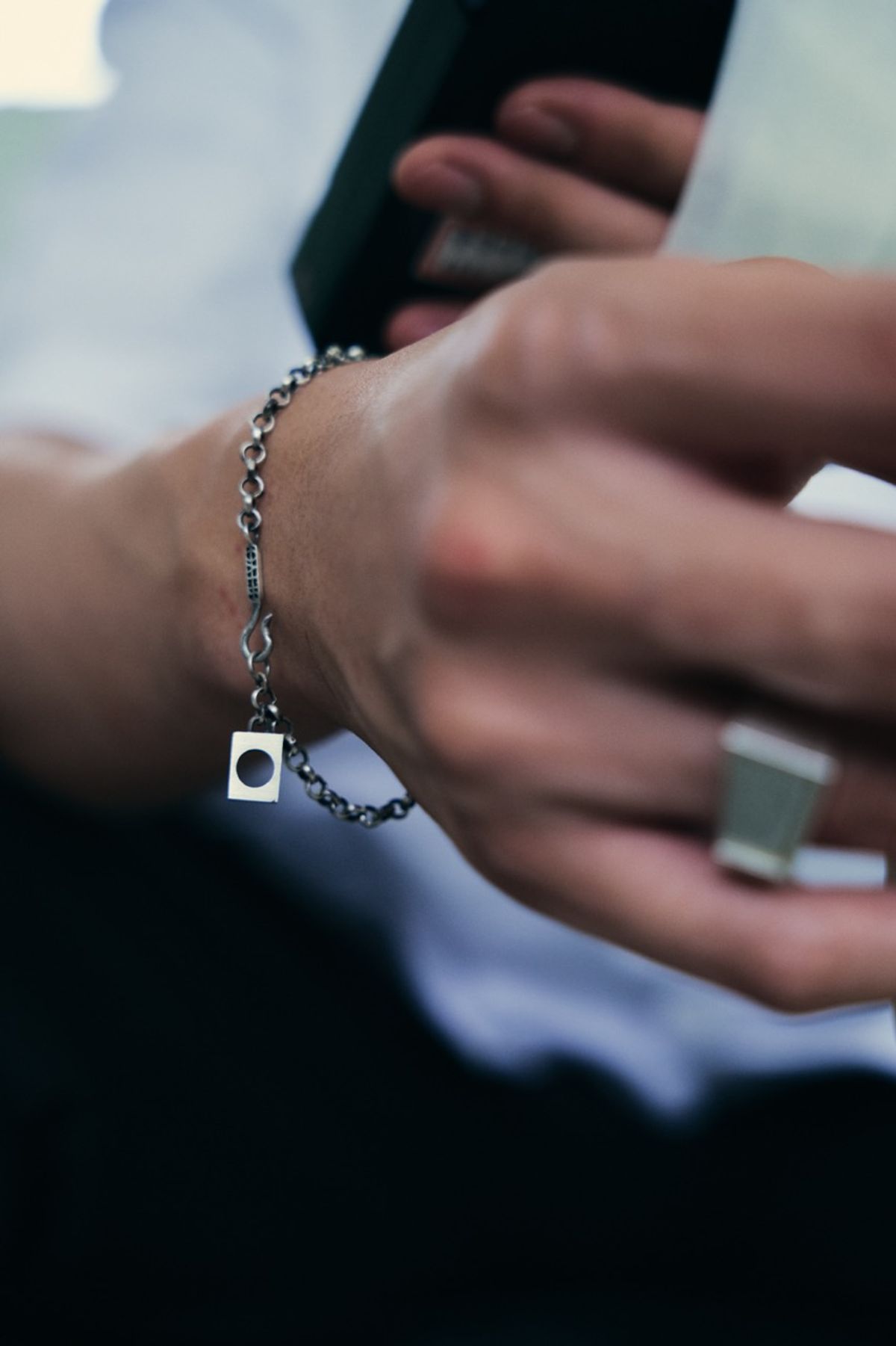 오버더라인(OVER THE LINE) Void Bracelet