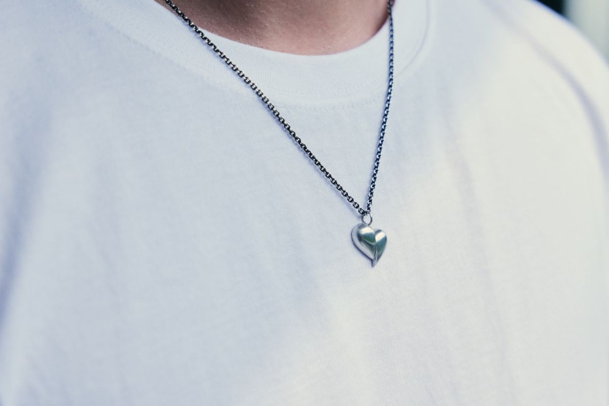 오버더라인(OVER THE LINE) Void Love Pendant