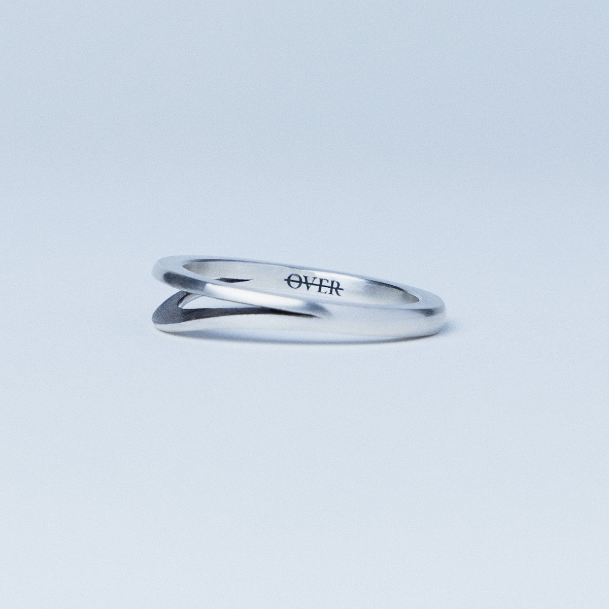 오버더라인(OVER THE LINE) Void Slice Ring