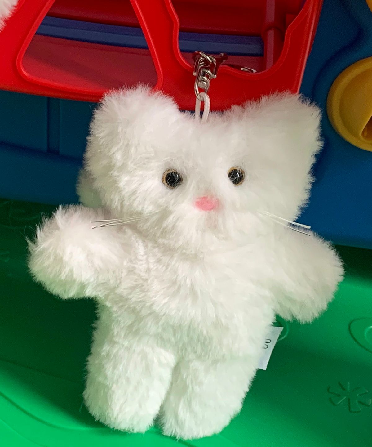 소곤소곤(SOGONSOGON) bbabba white keyring