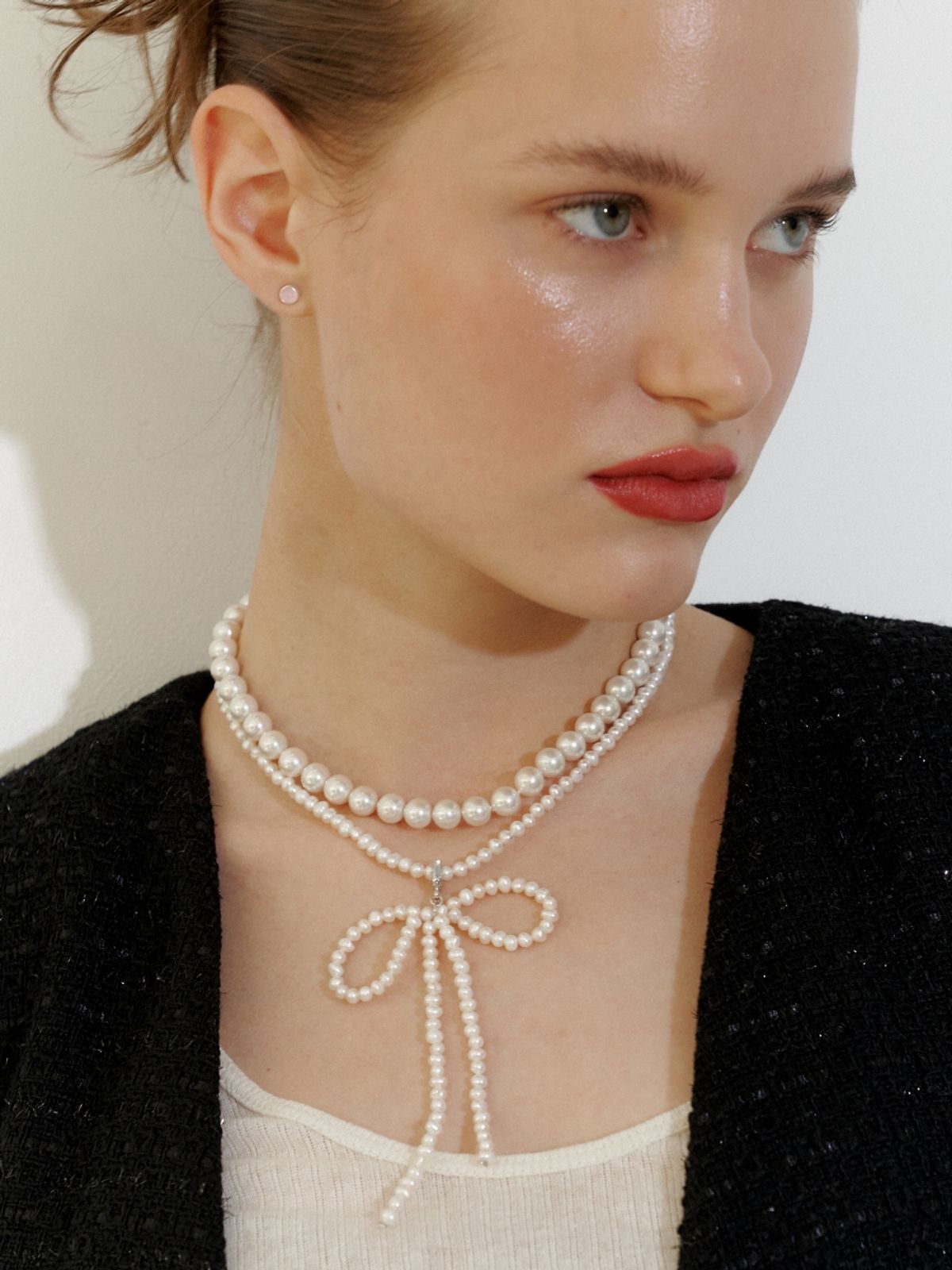 러브미몬스터(LOVE ME MONSTER) Vintage Pearl Ribbon Necklace