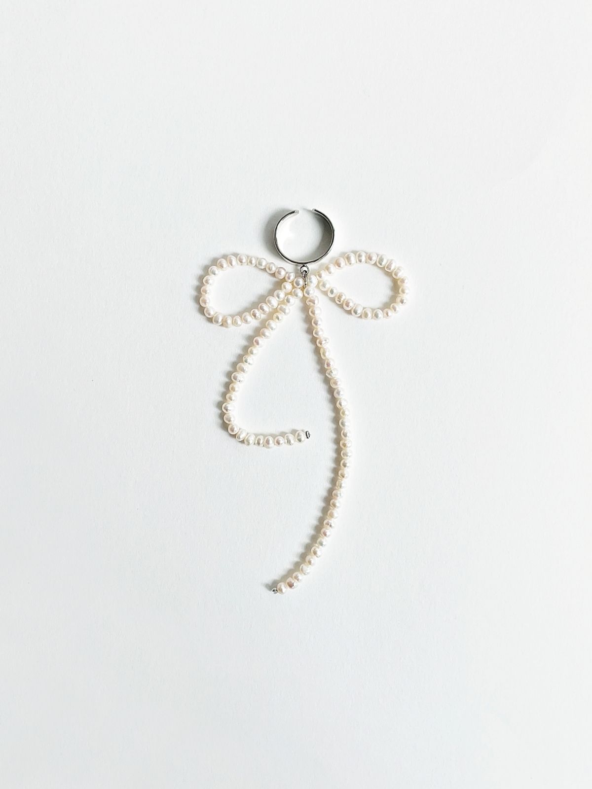 러브미몬스터(LOVE ME MONSTER) Vintage Pearl Ribbon Earcuff & Ring