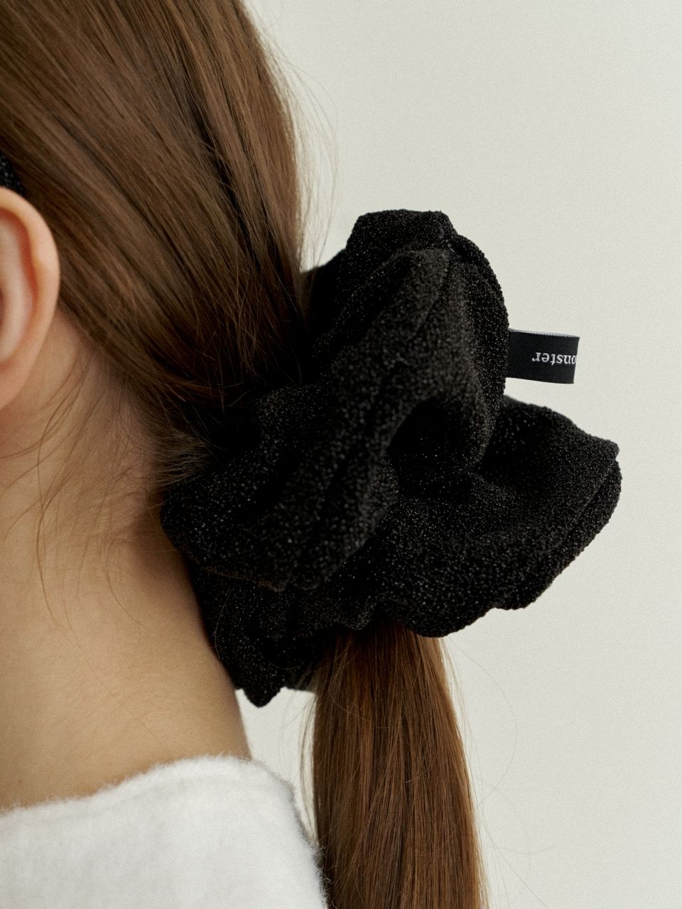 ☆LOVEMEMONSTER☆ Glitter Hair Scrunches M3Color MUSINSA | LOVE ME MONSTER Glitter Hair Scrunches L_3Color