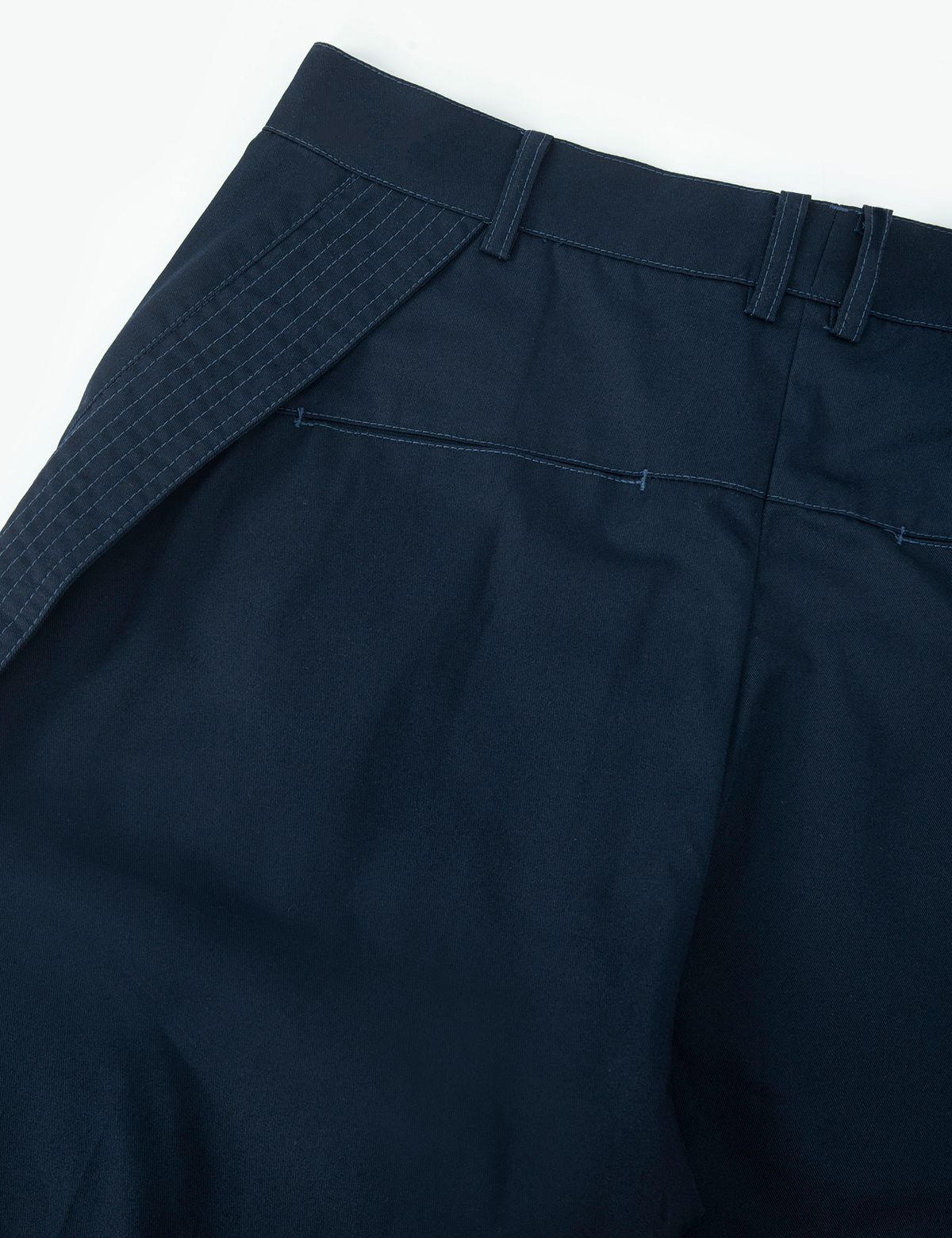 이레귤러(IRREGULAR) VANE FLAP PANTS (DAWN NAVY)