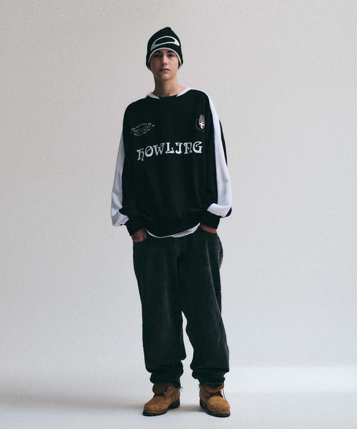 리트리버클럽(RETRIEVER CLUB) CLASSIC SOCCER CREWNECK [BLACK]